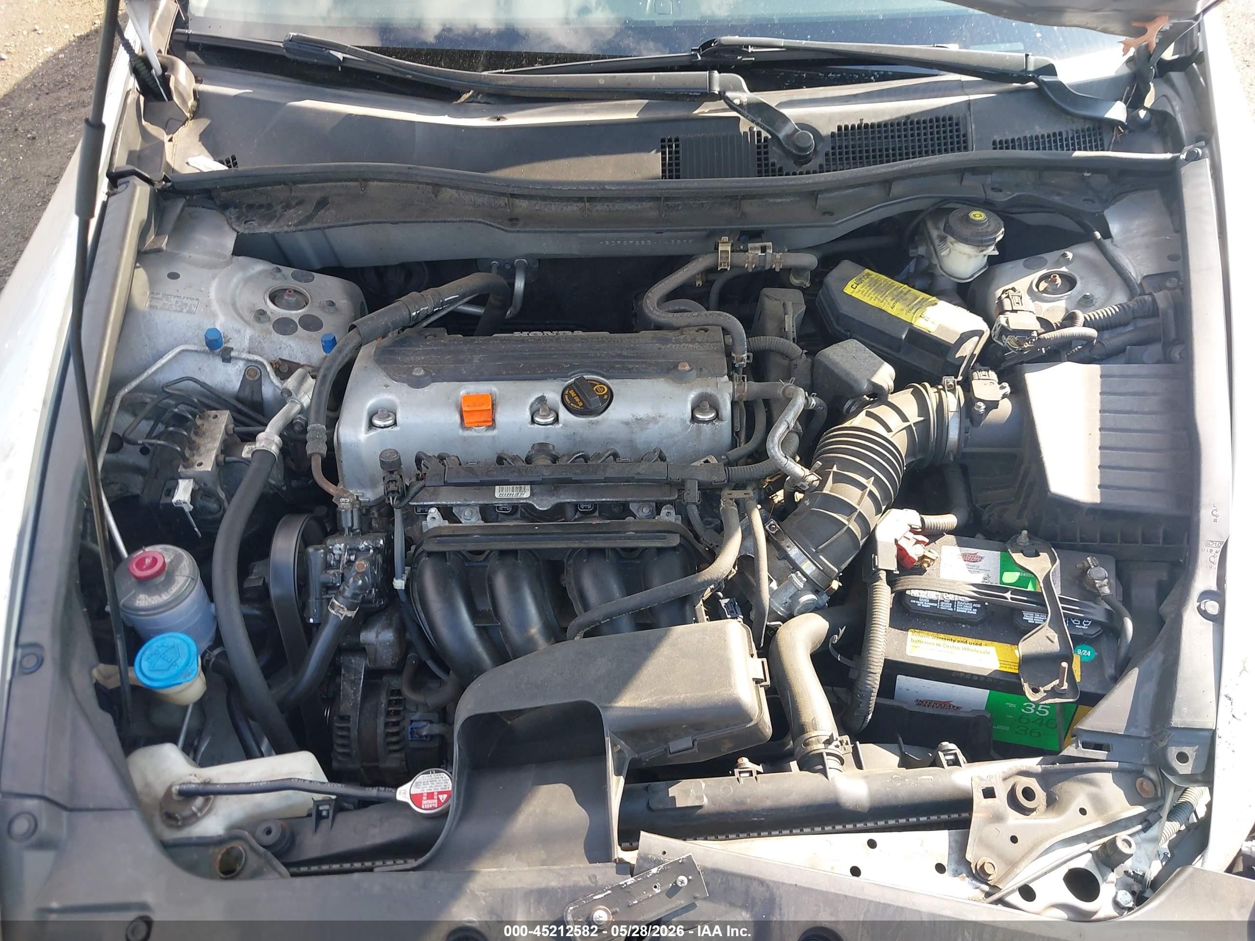 2011 Honda Accord 2.4 Lx Silver vin: 1HGCP2F38BA143895