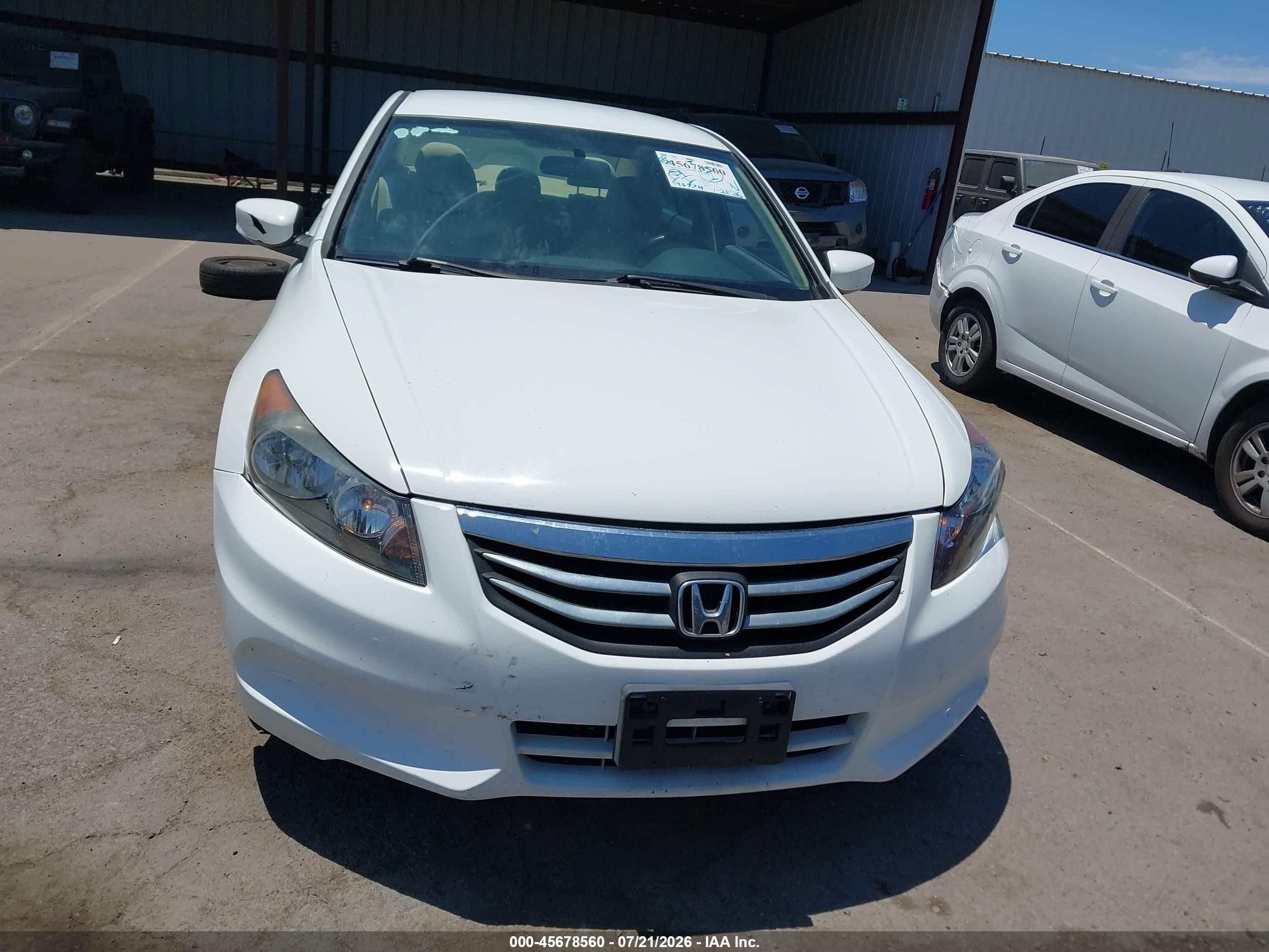 2011 Honda Accord 2.4 Lx Белый vin: 1HGCP2F38BA154251