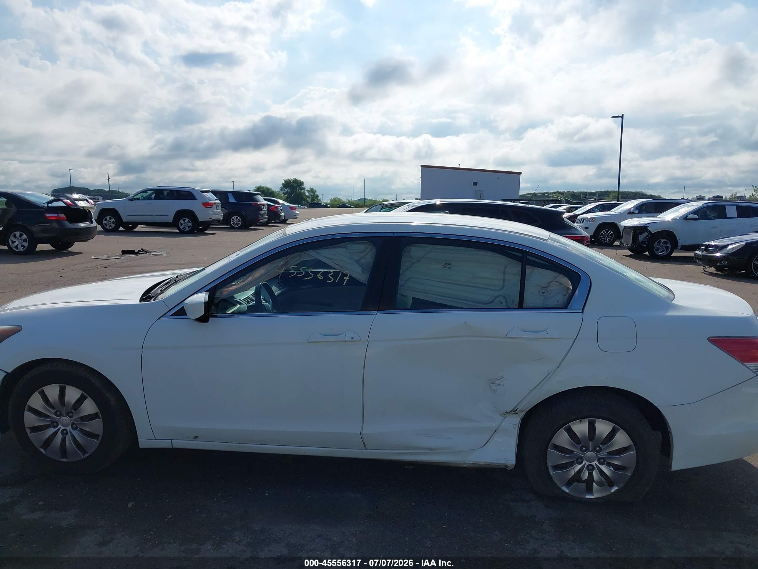 2012 Honda Accord 2.4 Lx White vin: 1HGCP2F38CA061909