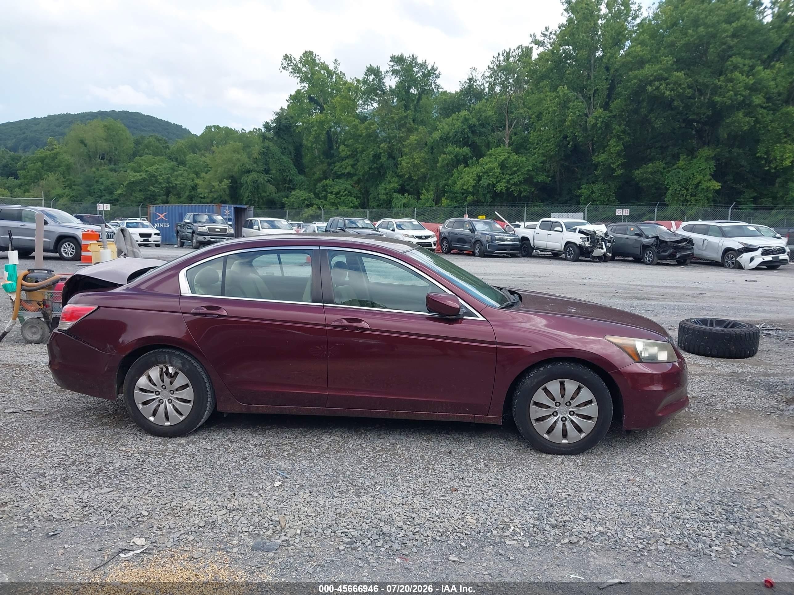 2012 Honda Accord 2.4 Lx Maroon vin: 1HGCP2F38CA067208