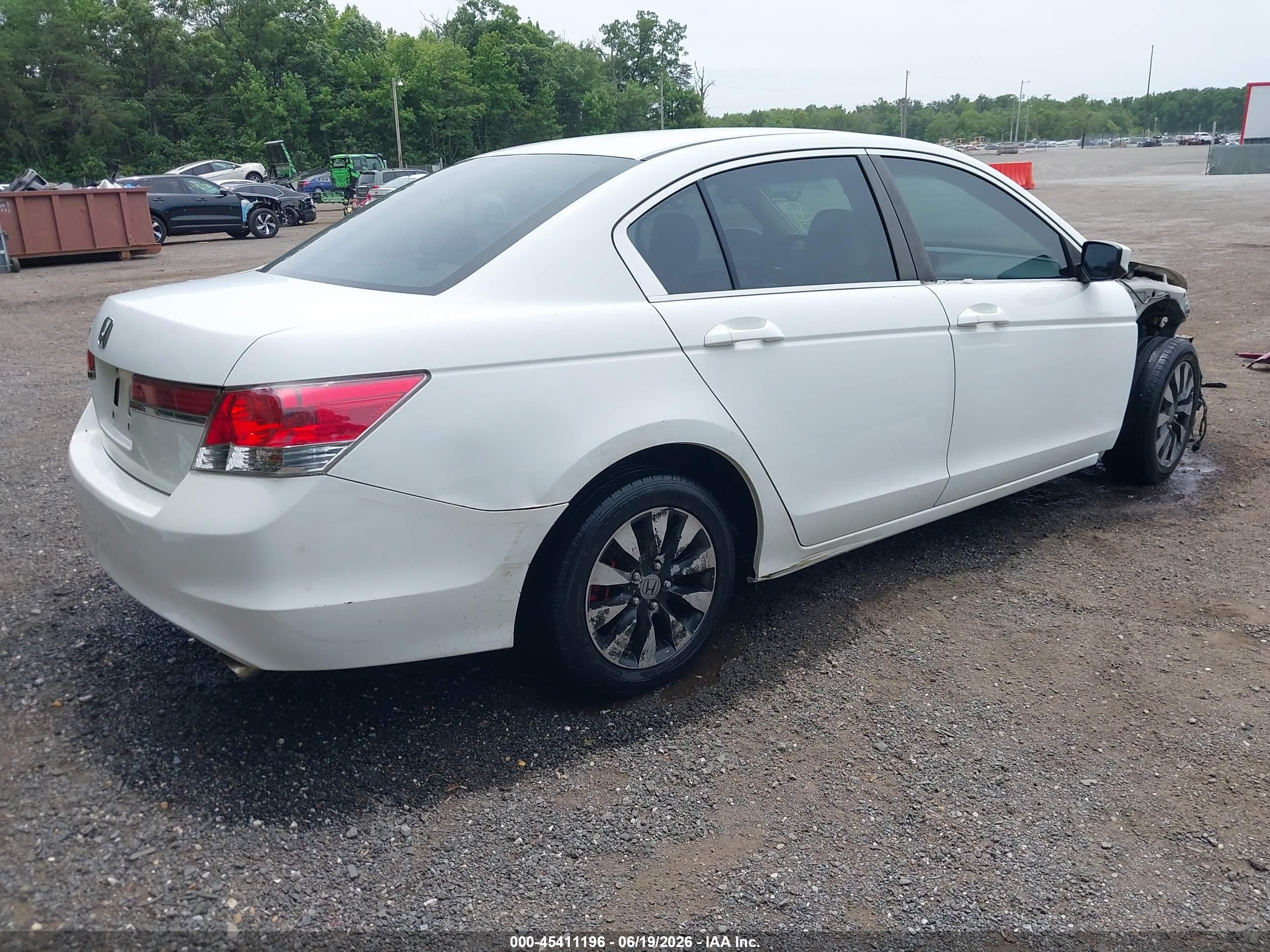 2012 Honda Accord 2.4 Lx White vin: 1HGCP2F38CA089841