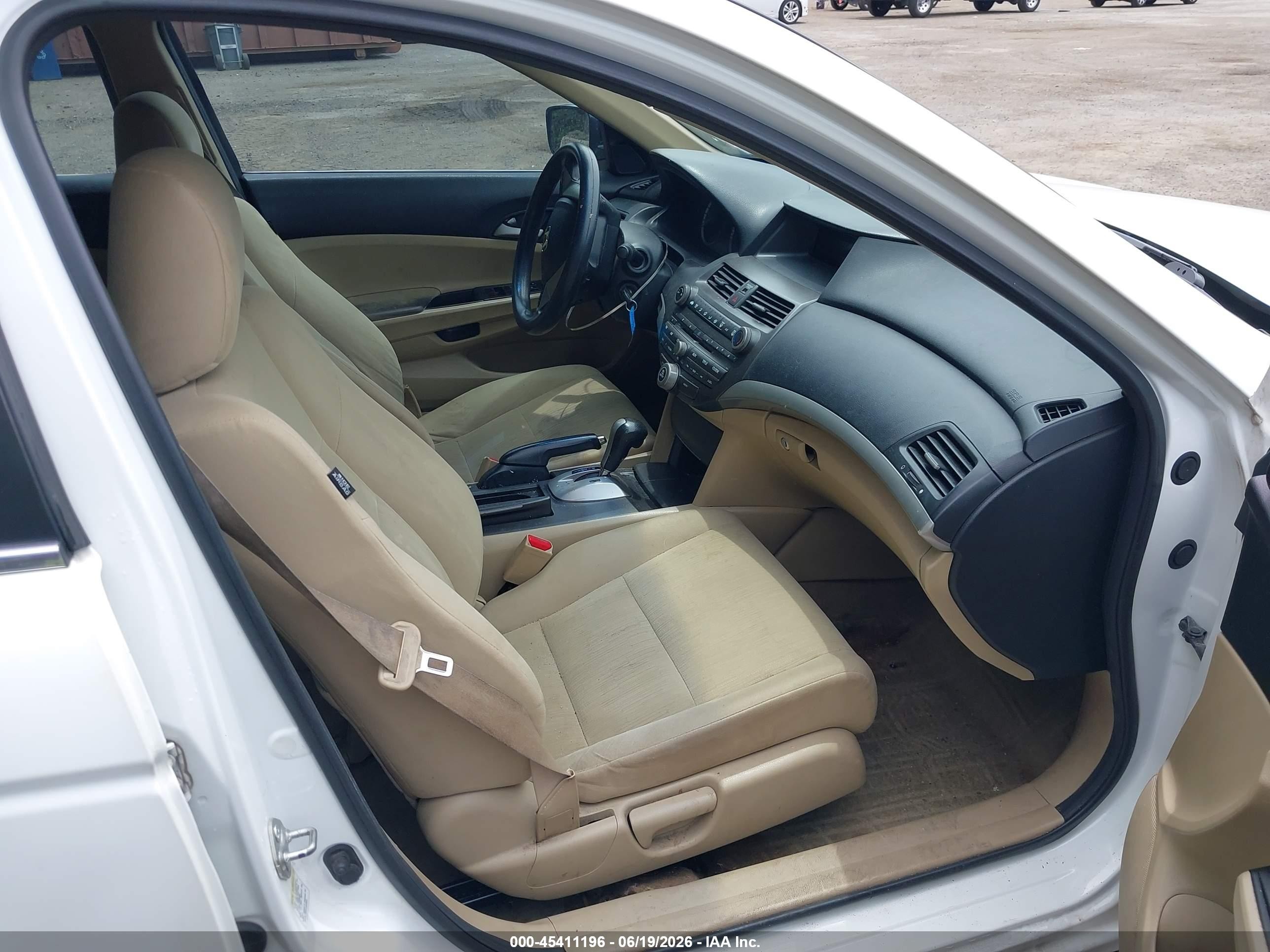 2012 Honda Accord 2.4 Lx White vin: 1HGCP2F38CA089841