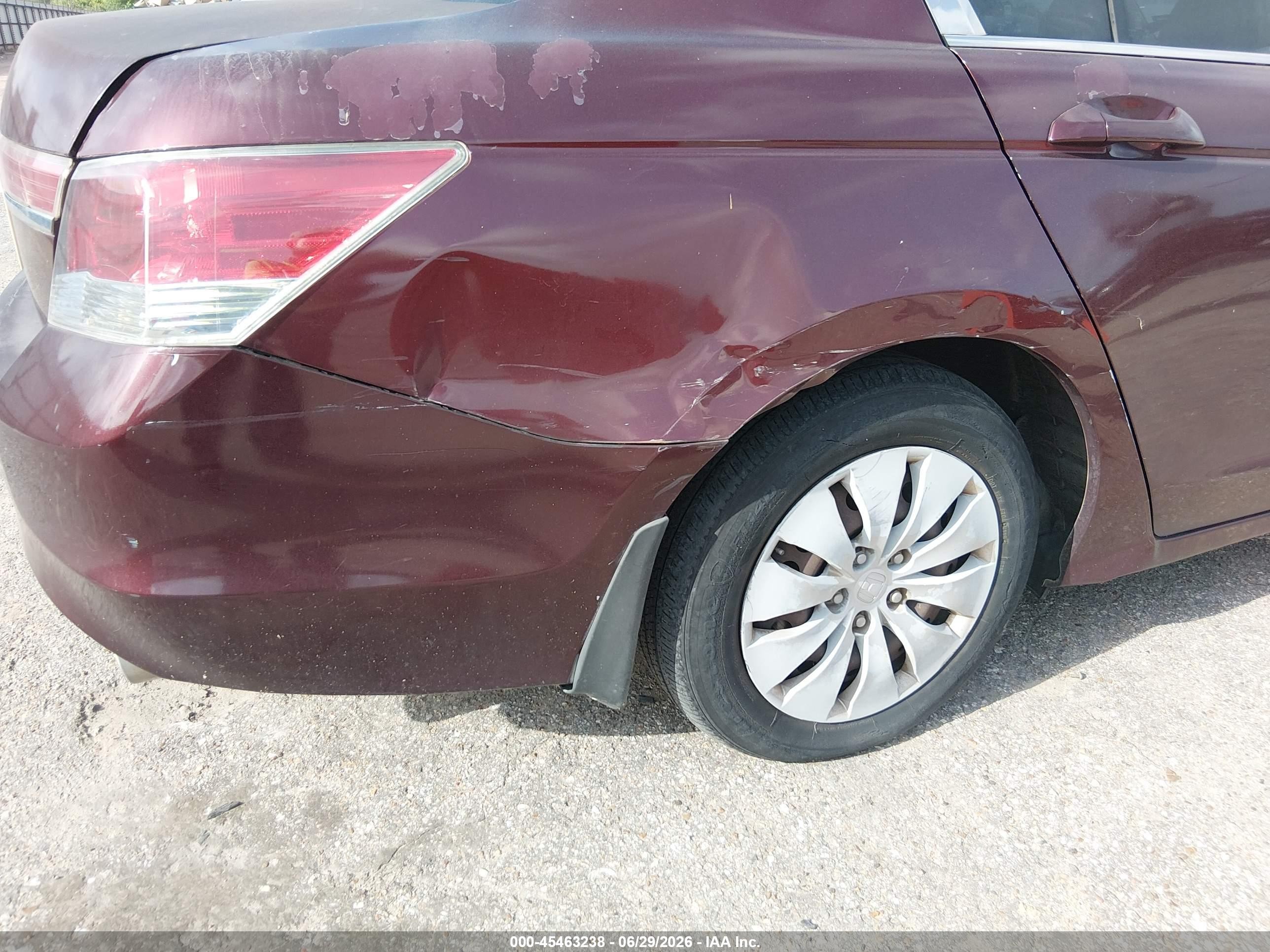 2012 Honda Accord 2.4 Lx Burgundy vin: 1HGCP2F38CA115922