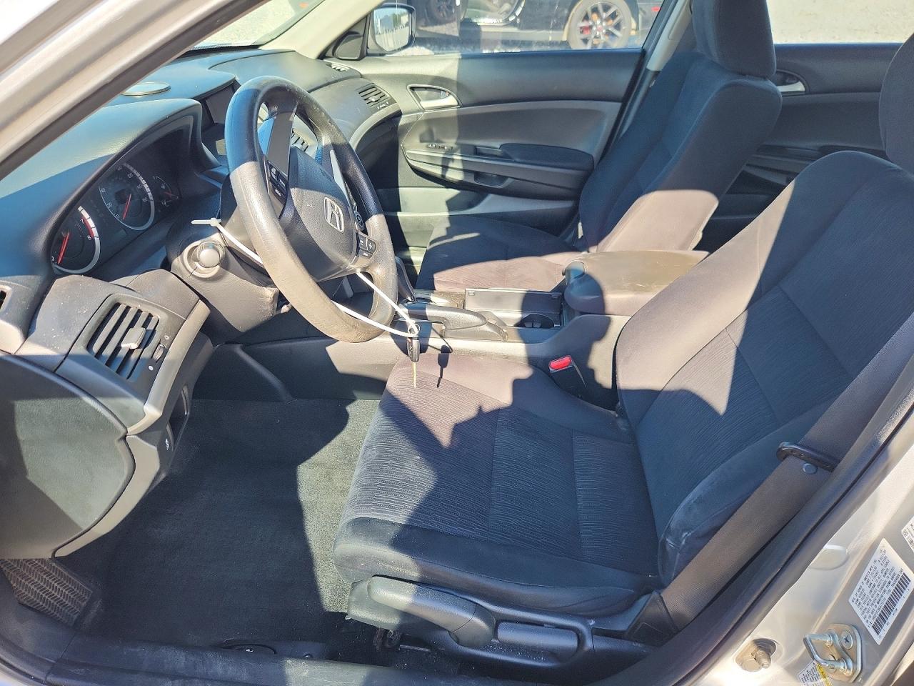 2012 Honda Accord Lx Silver vin: 1HGCP2F38CA170774