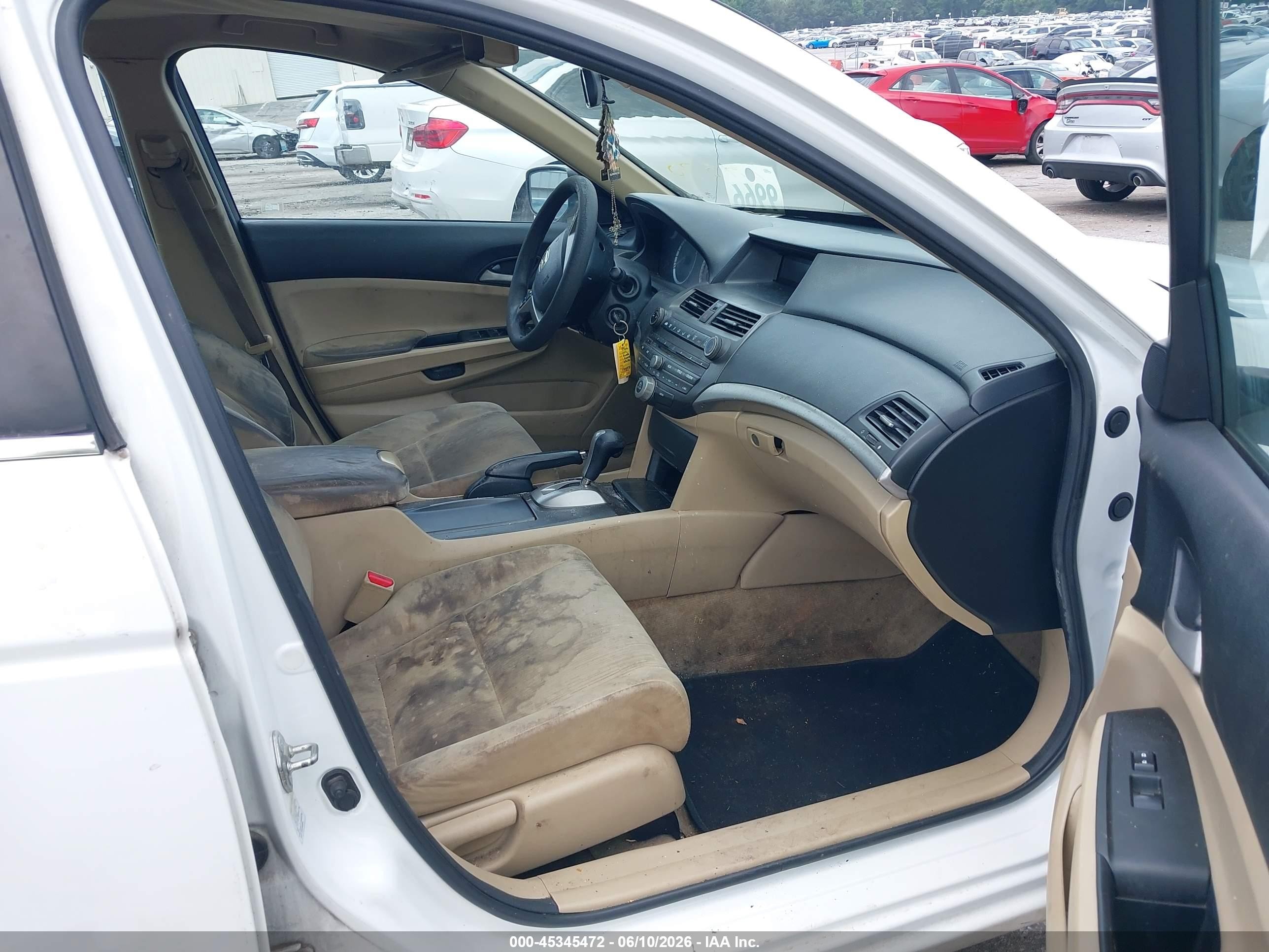 2012 Honda Accord 2.4 Lx White vin: 1HGCP2F38CA171570