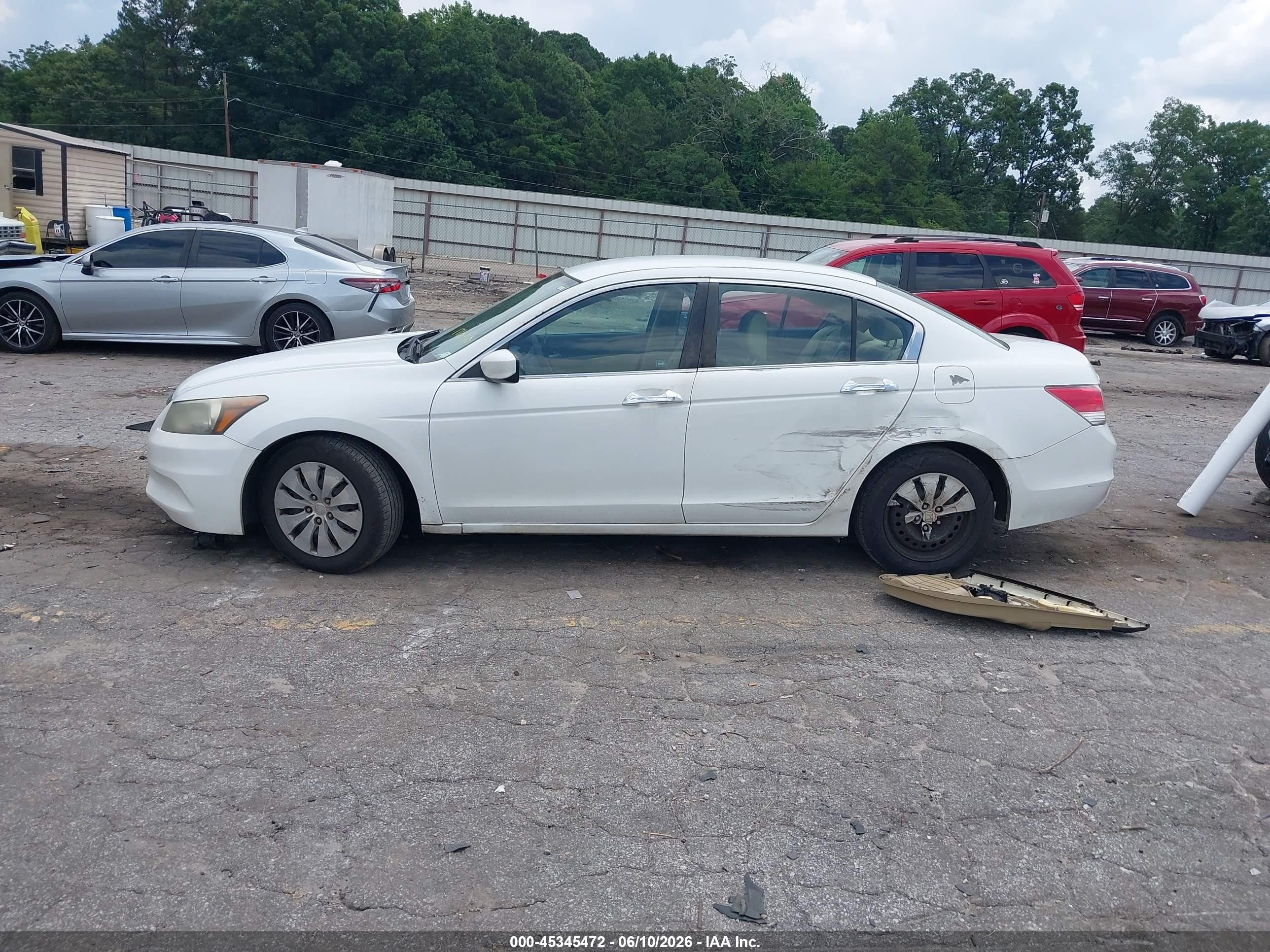 2012 Honda Accord 2.4 Lx White vin: 1HGCP2F38CA171570