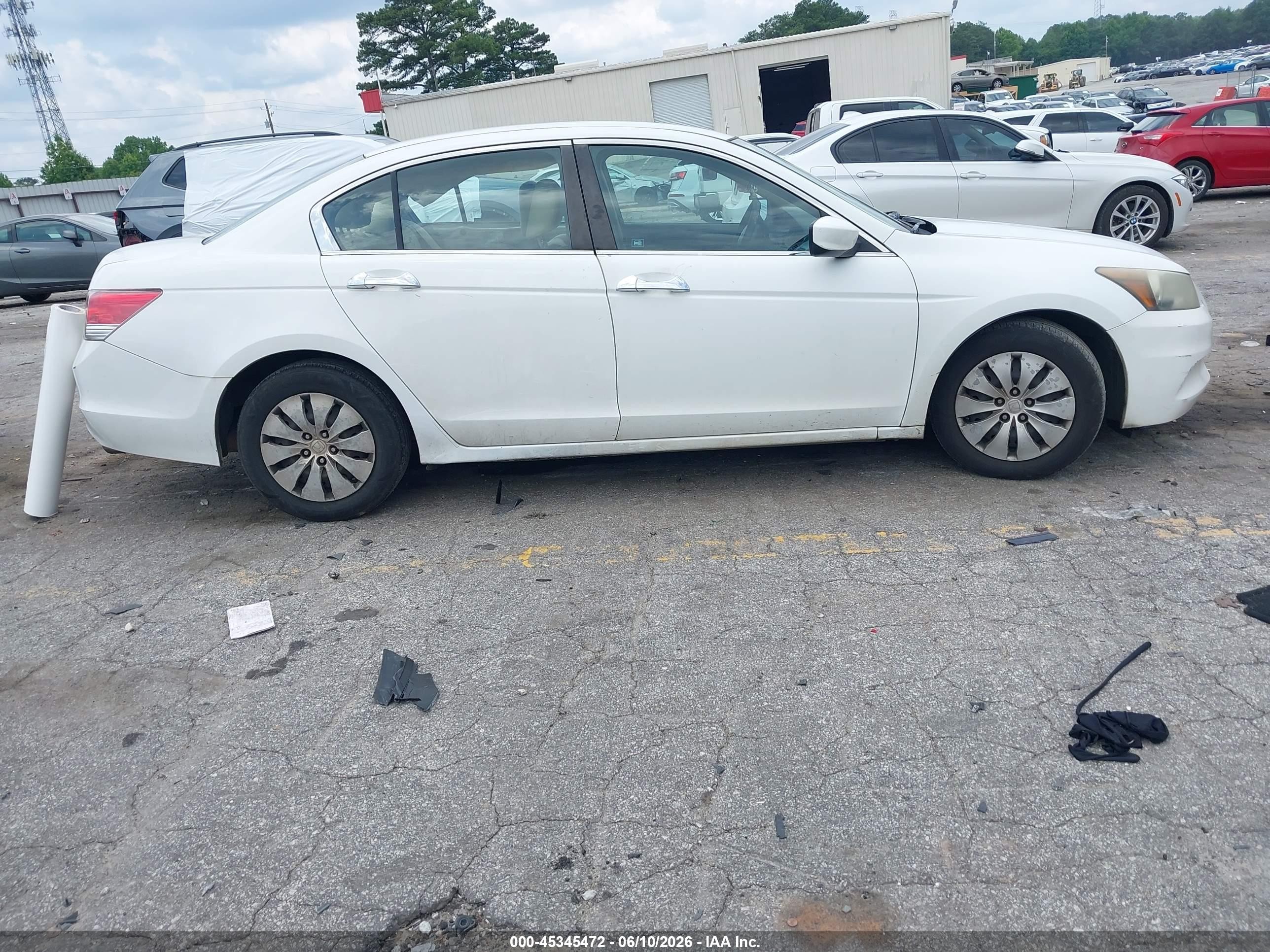 2012 Honda Accord 2.4 Lx White vin: 1HGCP2F38CA171570
