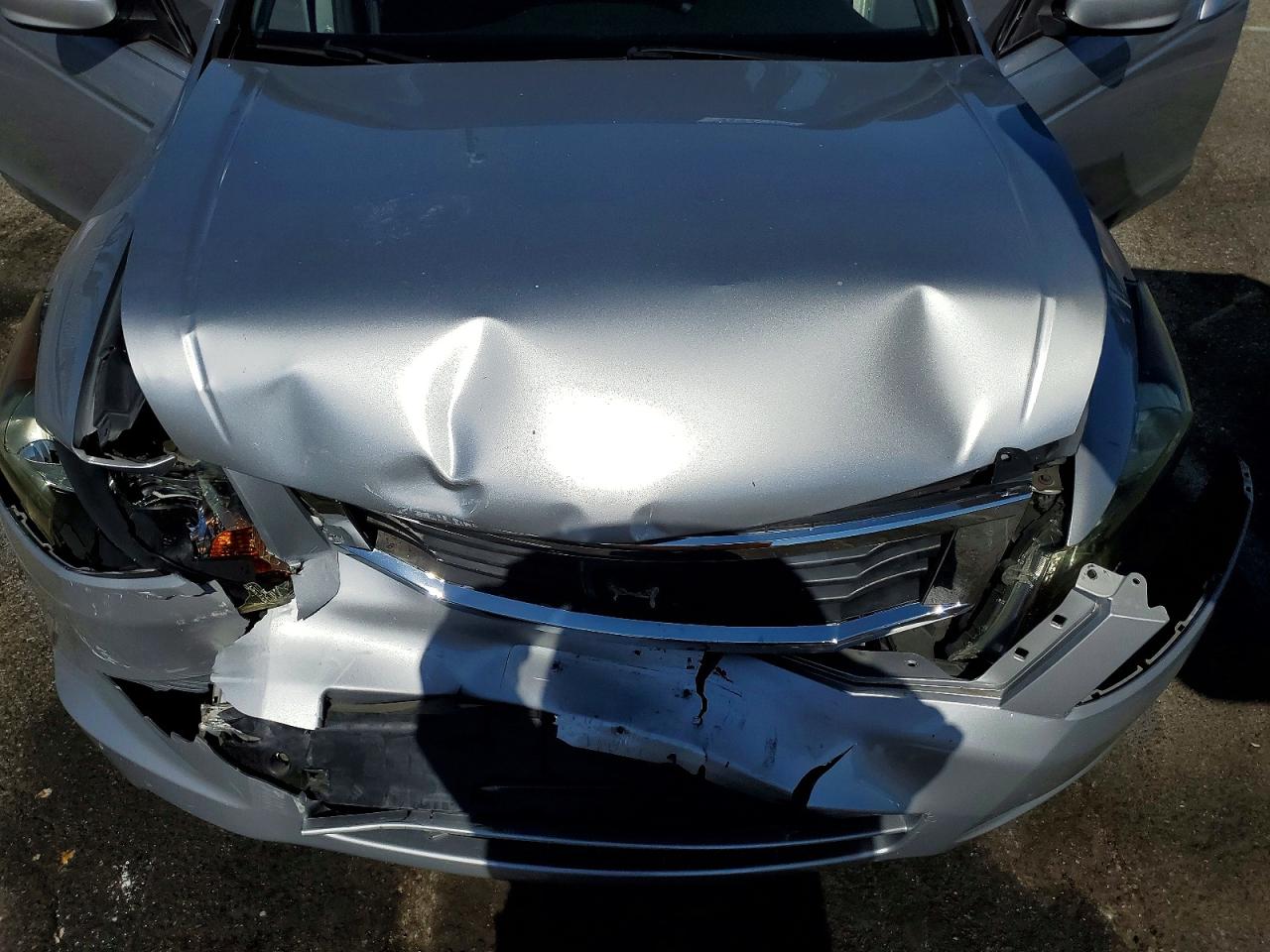 2010 Honda Accord Lx Серебряный vin: 1HGCP2F39AA037874