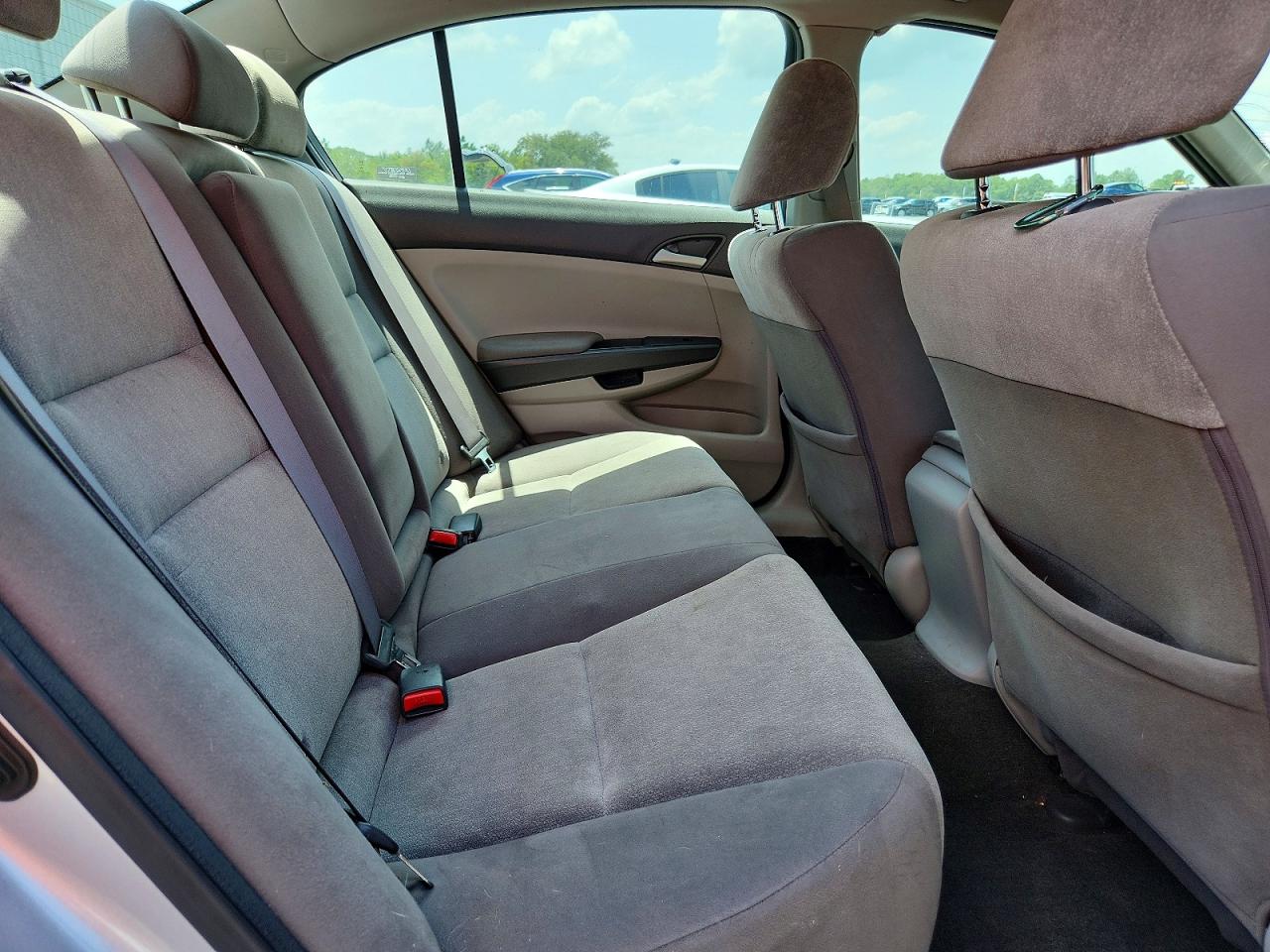 2010 Honda Accord Lx Silver vin: 1HGCP2F39AA065030