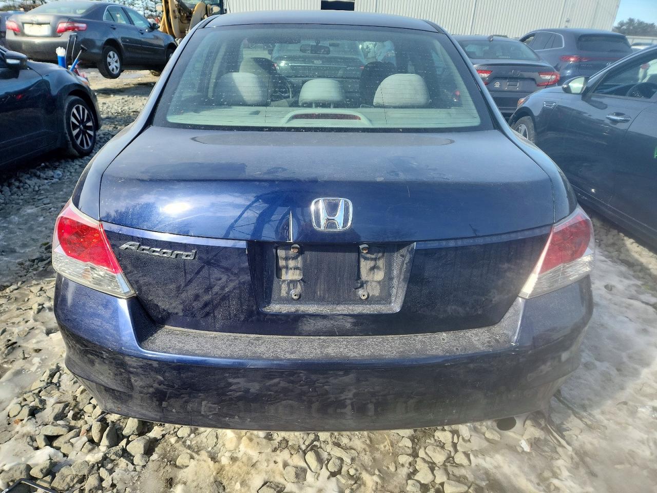 2010 Honda Accord Lx Blue vin: 1HGCP2F39AA082538