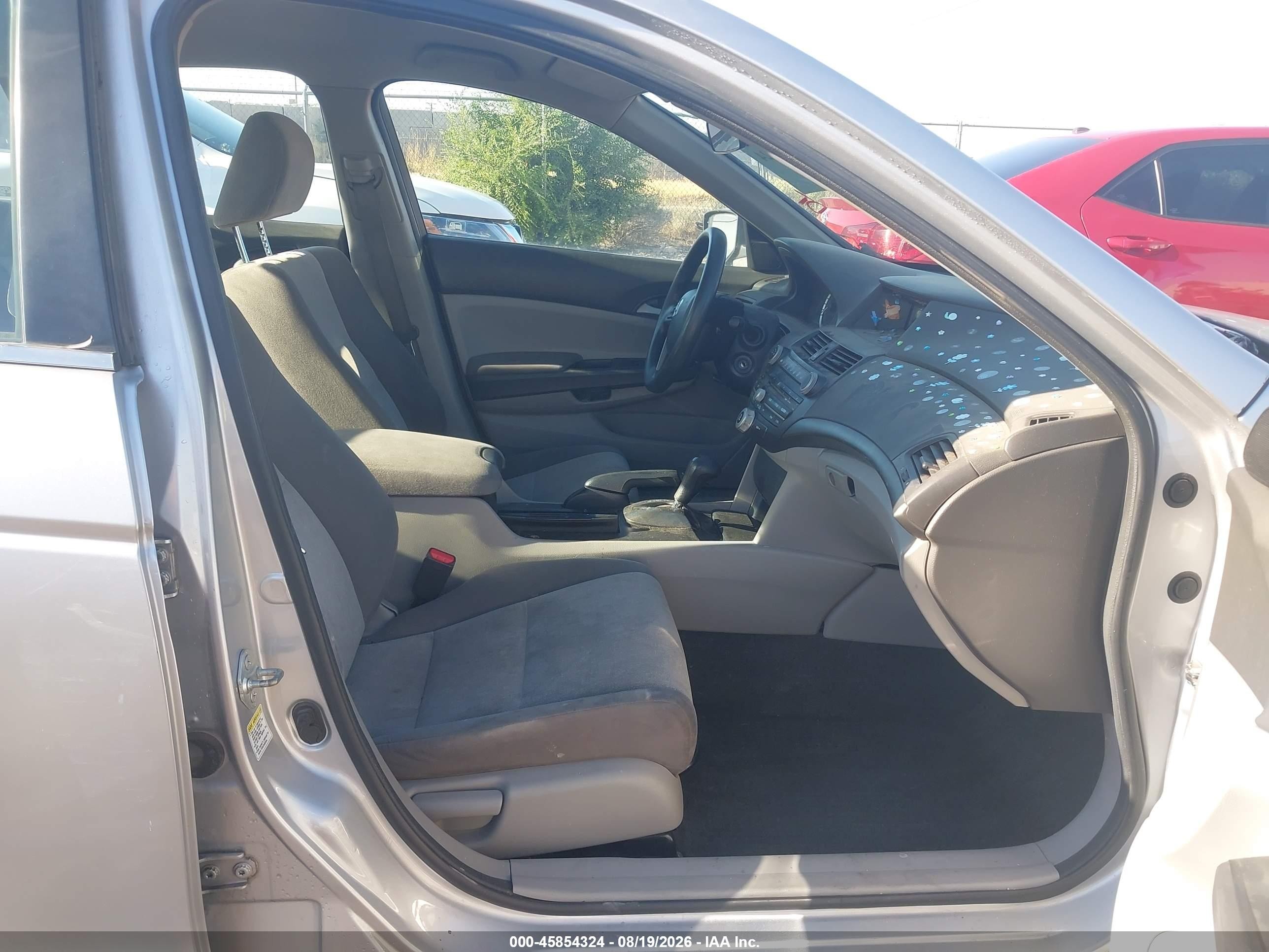 2010 Honda Accord 2.4 Lx Silver vin: 1HGCP2F39AA091501