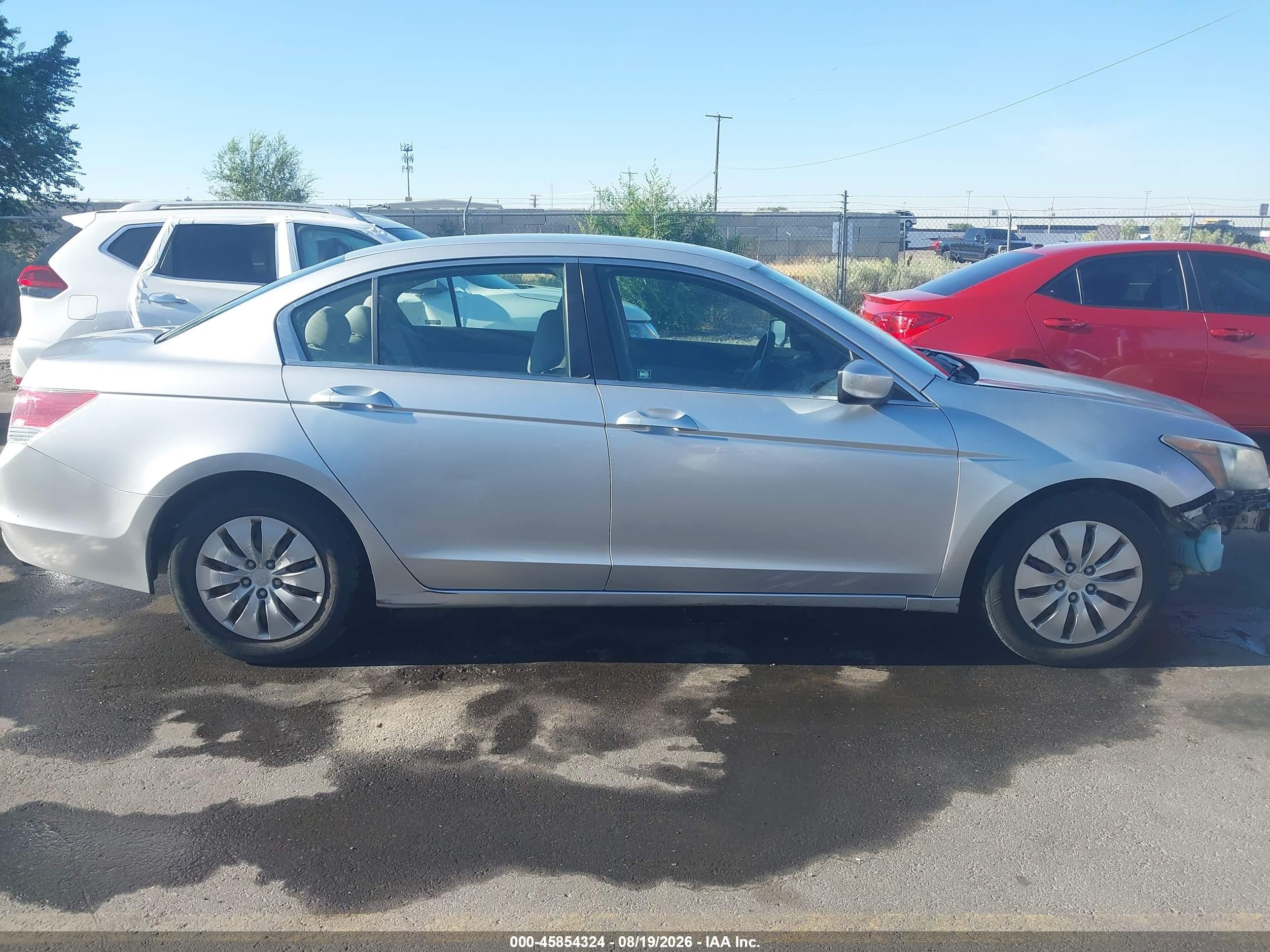2010 Honda Accord 2.4 Lx Silver vin: 1HGCP2F39AA091501