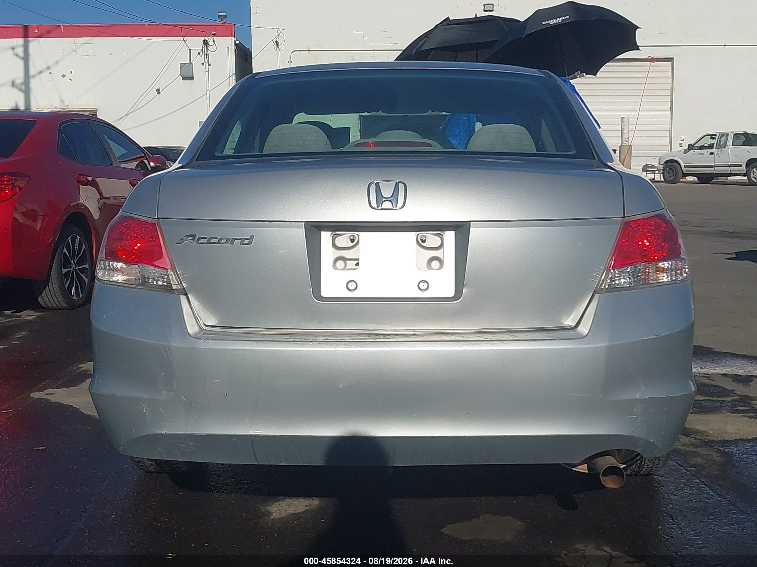 2010 Honda Accord 2.4 Lx Silver vin: 1HGCP2F39AA091501