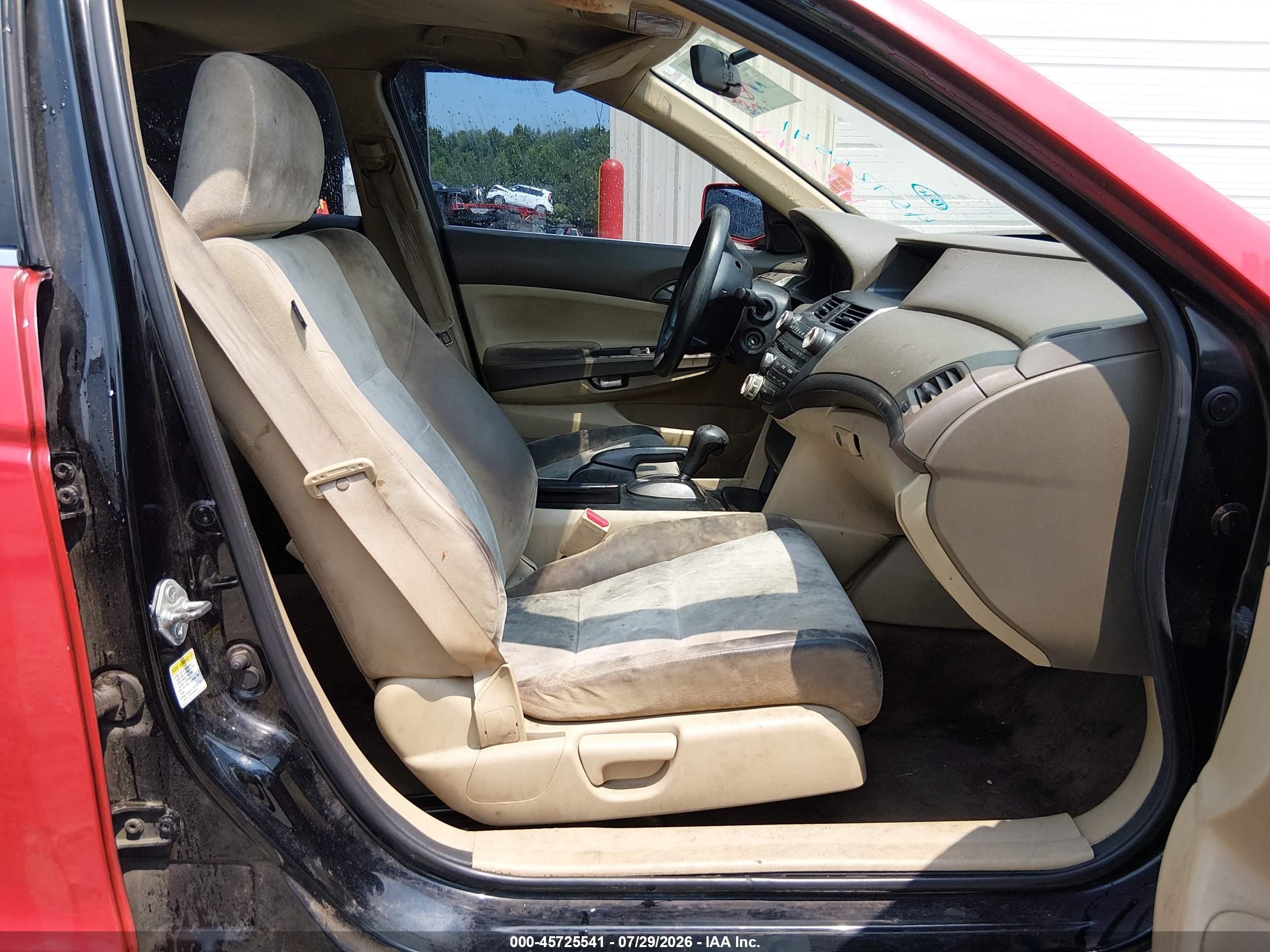 2010 Honda Accord 2.4 Lx Красный vin: 1HGCP2F39AA111648