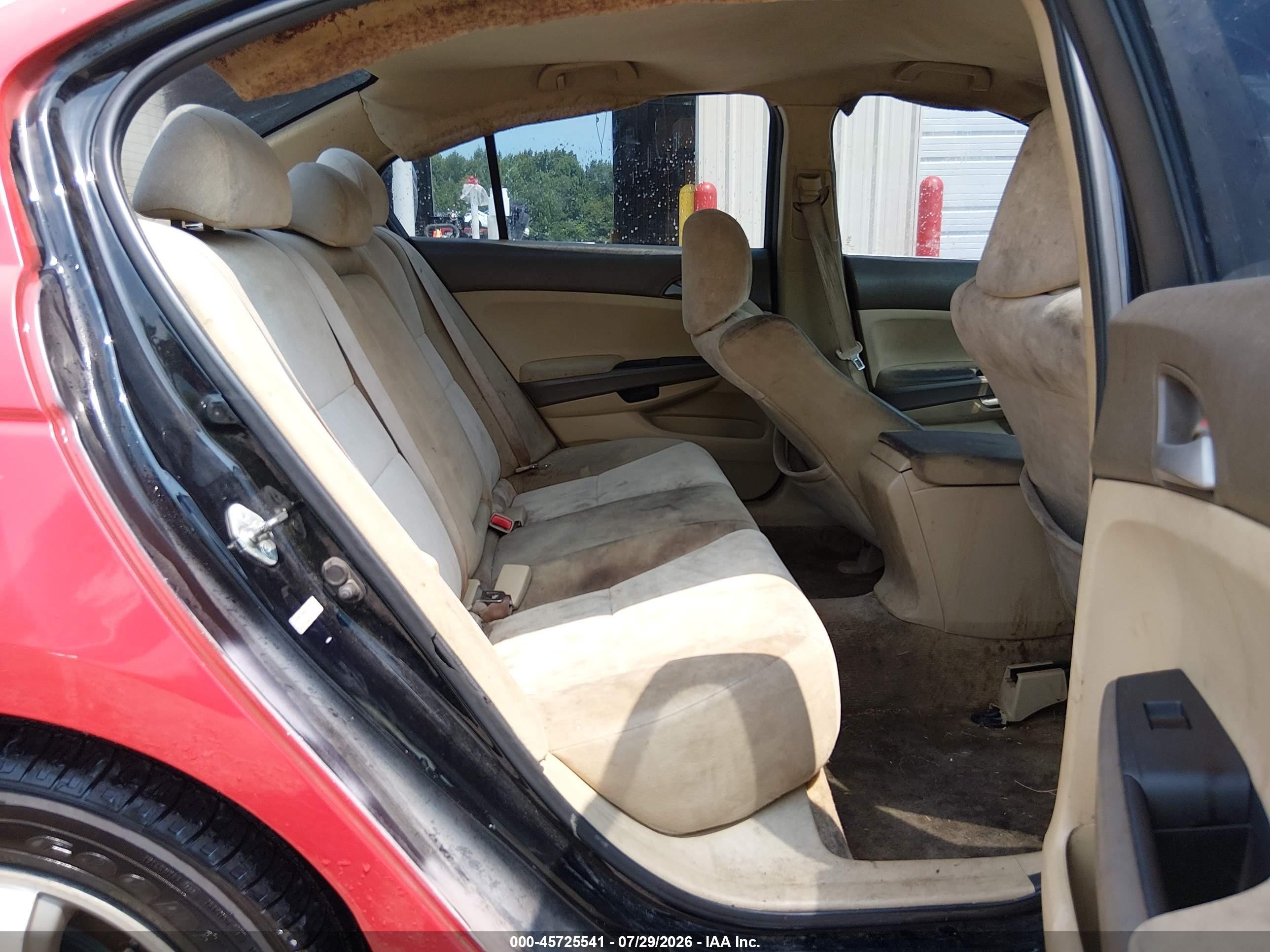 2010 Honda Accord 2.4 Lx Красный vin: 1HGCP2F39AA111648