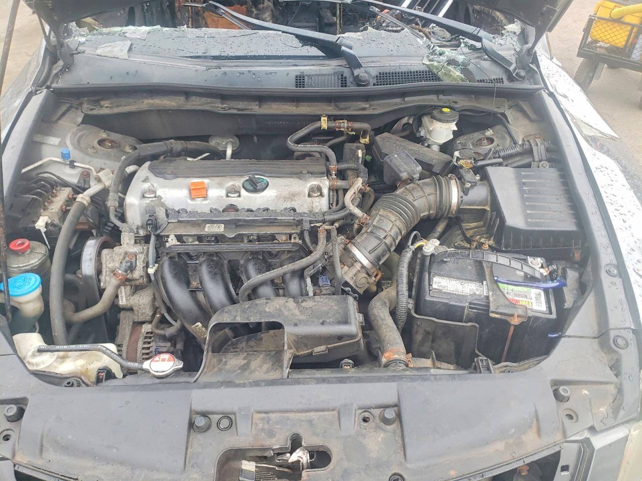 2010 Honda Accord Lx Green vin: 1HGCP2F39AA120236