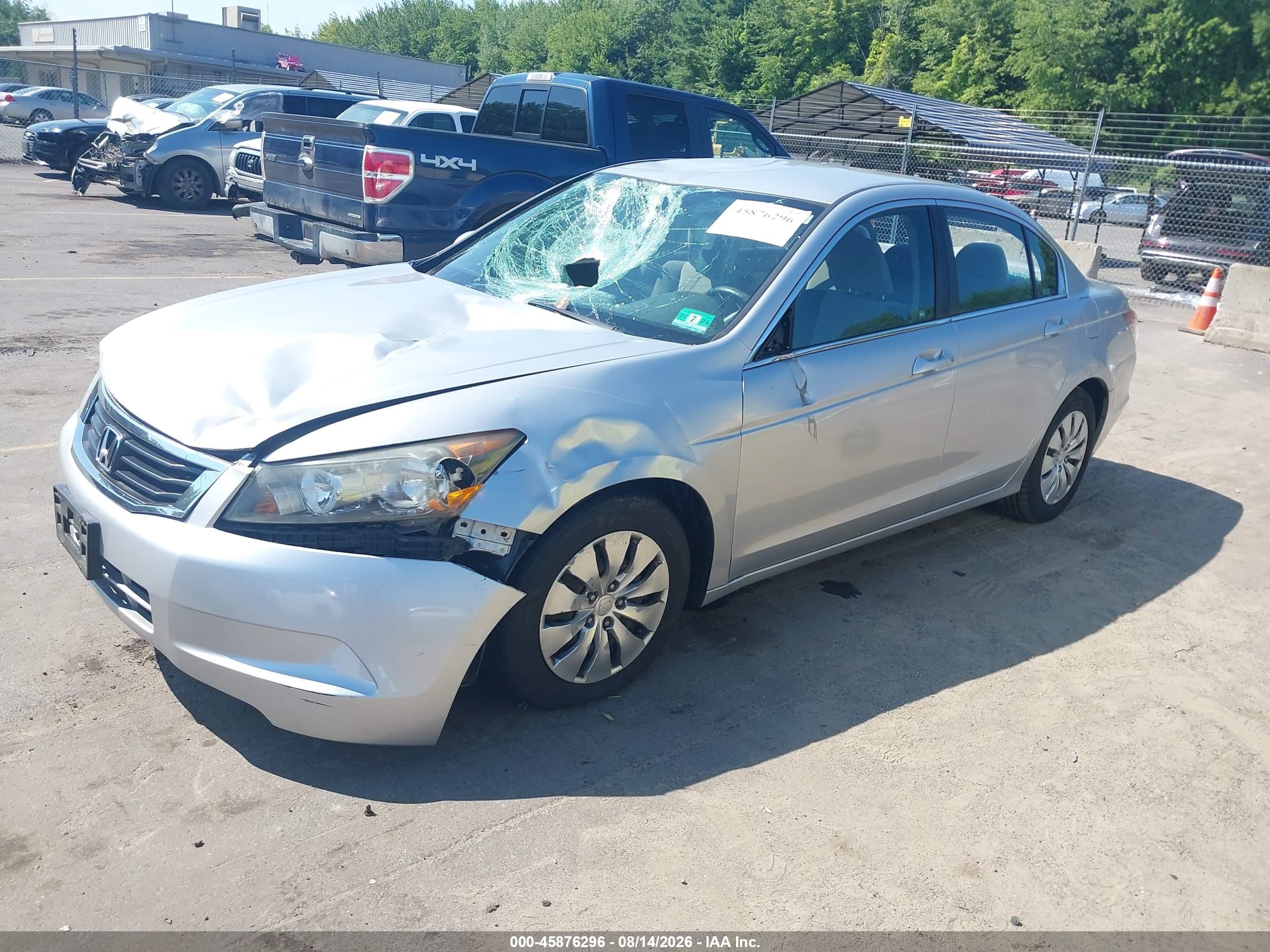 2010 Honda Accord 2.4 Lx Silver vin: 1HGCP2F39AA121466