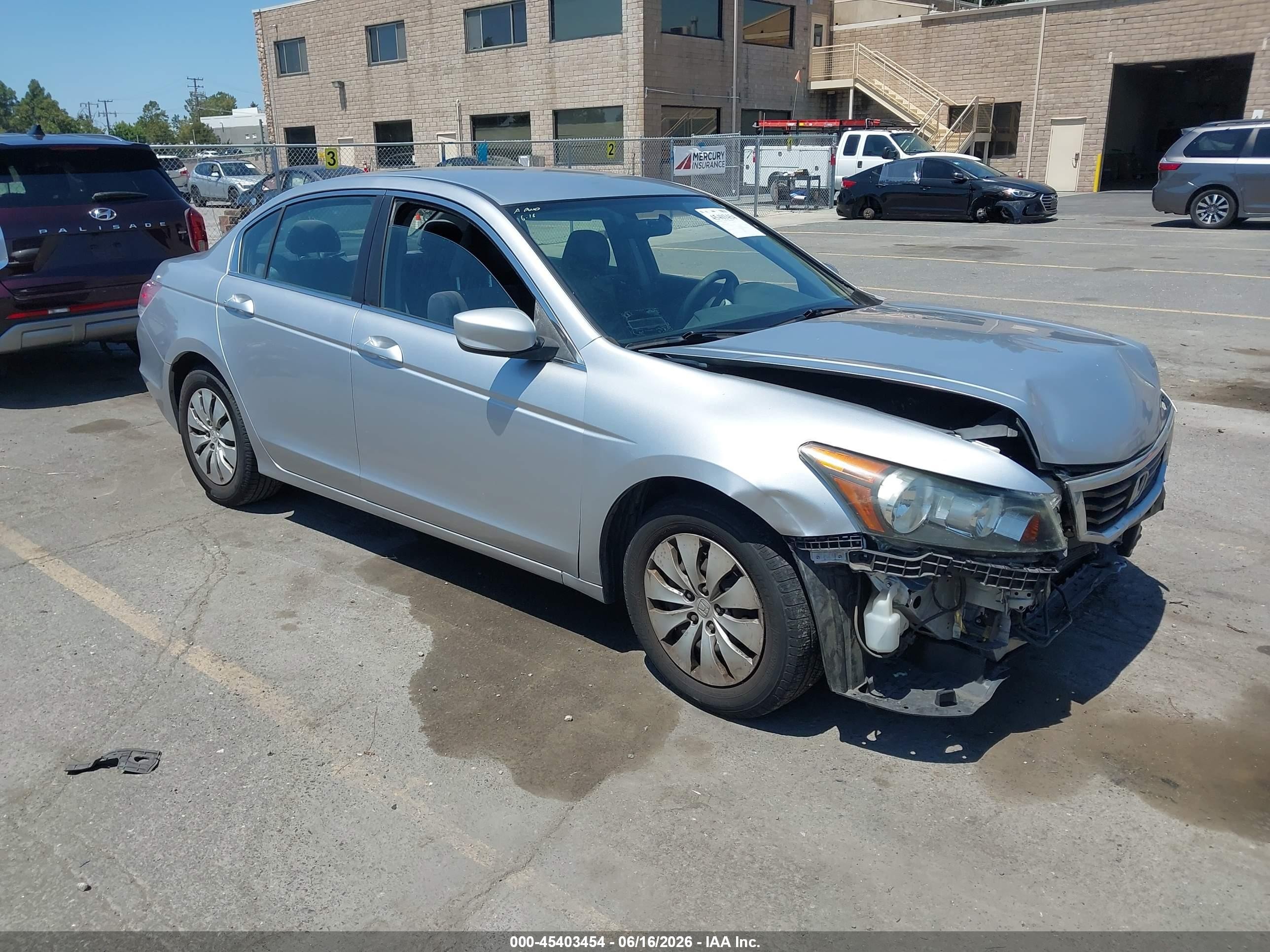 2010 Honda Accord 2.4 Lx Silver vin: 1HGCP2F39AA133598