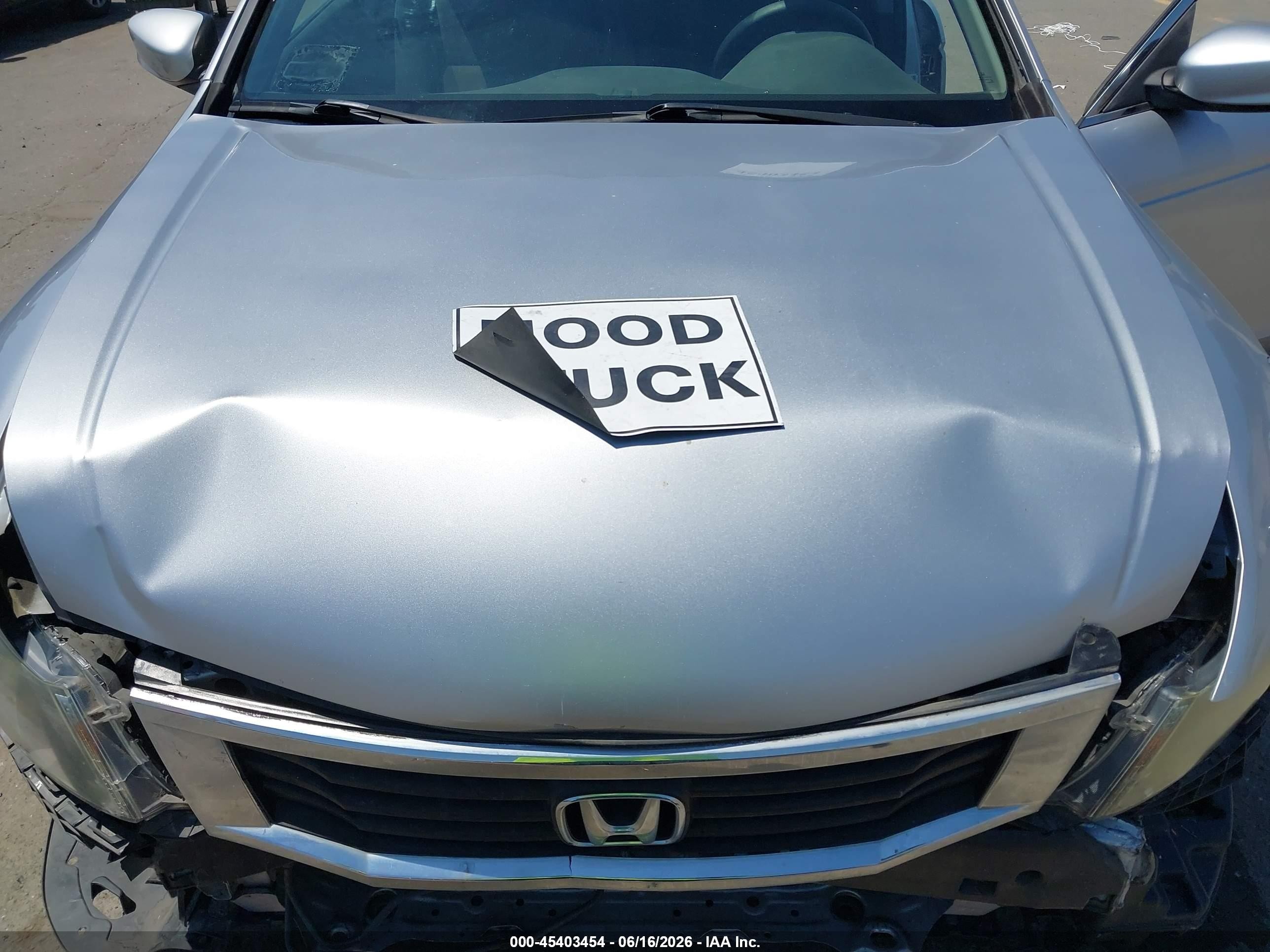 2010 Honda Accord 2.4 Lx Silver vin: 1HGCP2F39AA133598