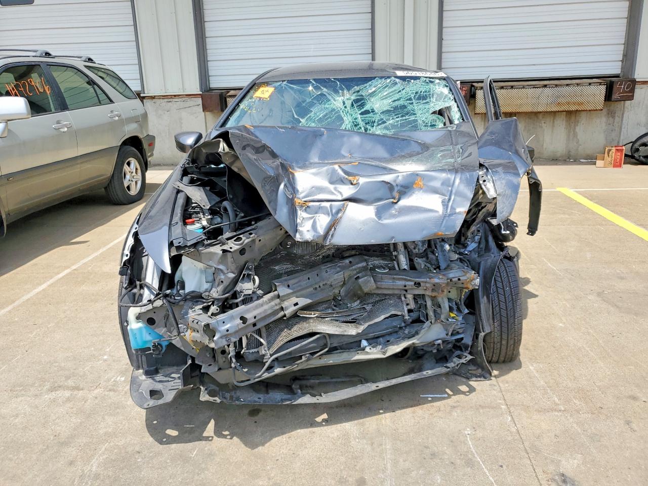 2010 Honda Accord Lx Beige vin: 1HGCP2F39AA141880