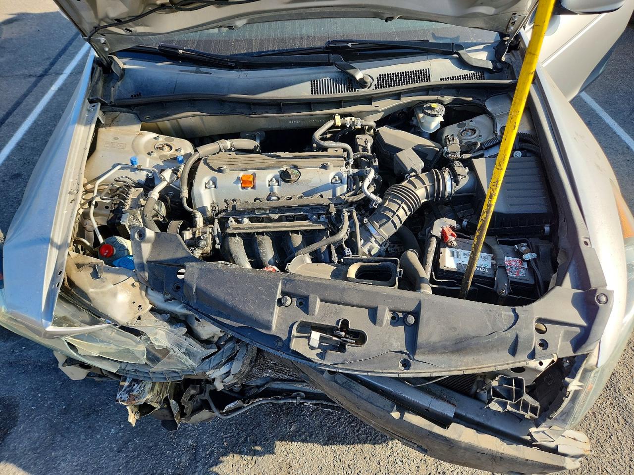 2010 Honda Accord Lx Серебряный vin: 1HGCP2F39AA173292