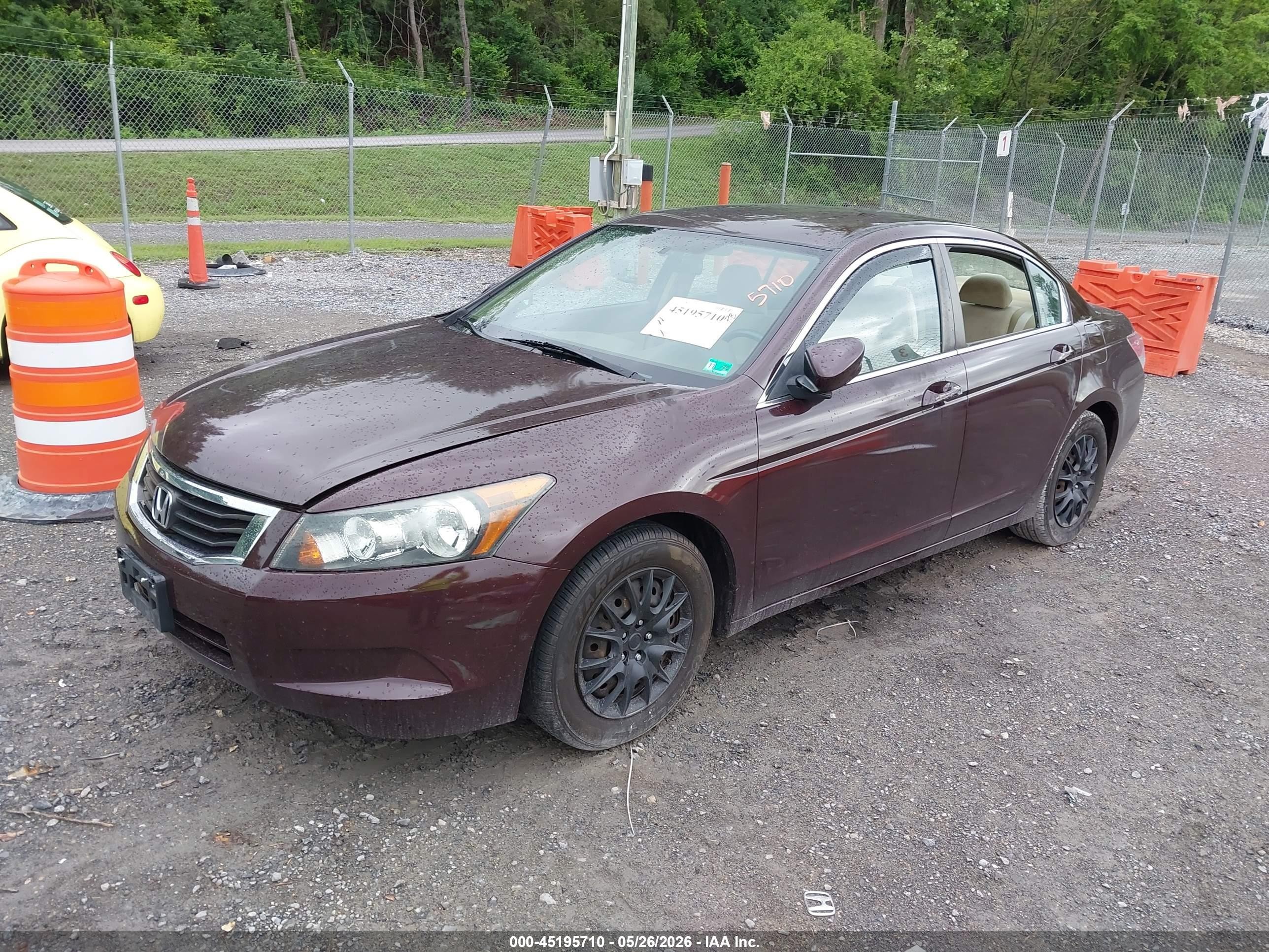 2010 Honda Accord 2.4 Lx Burgundy vin: 1HGCP2F39AA173891