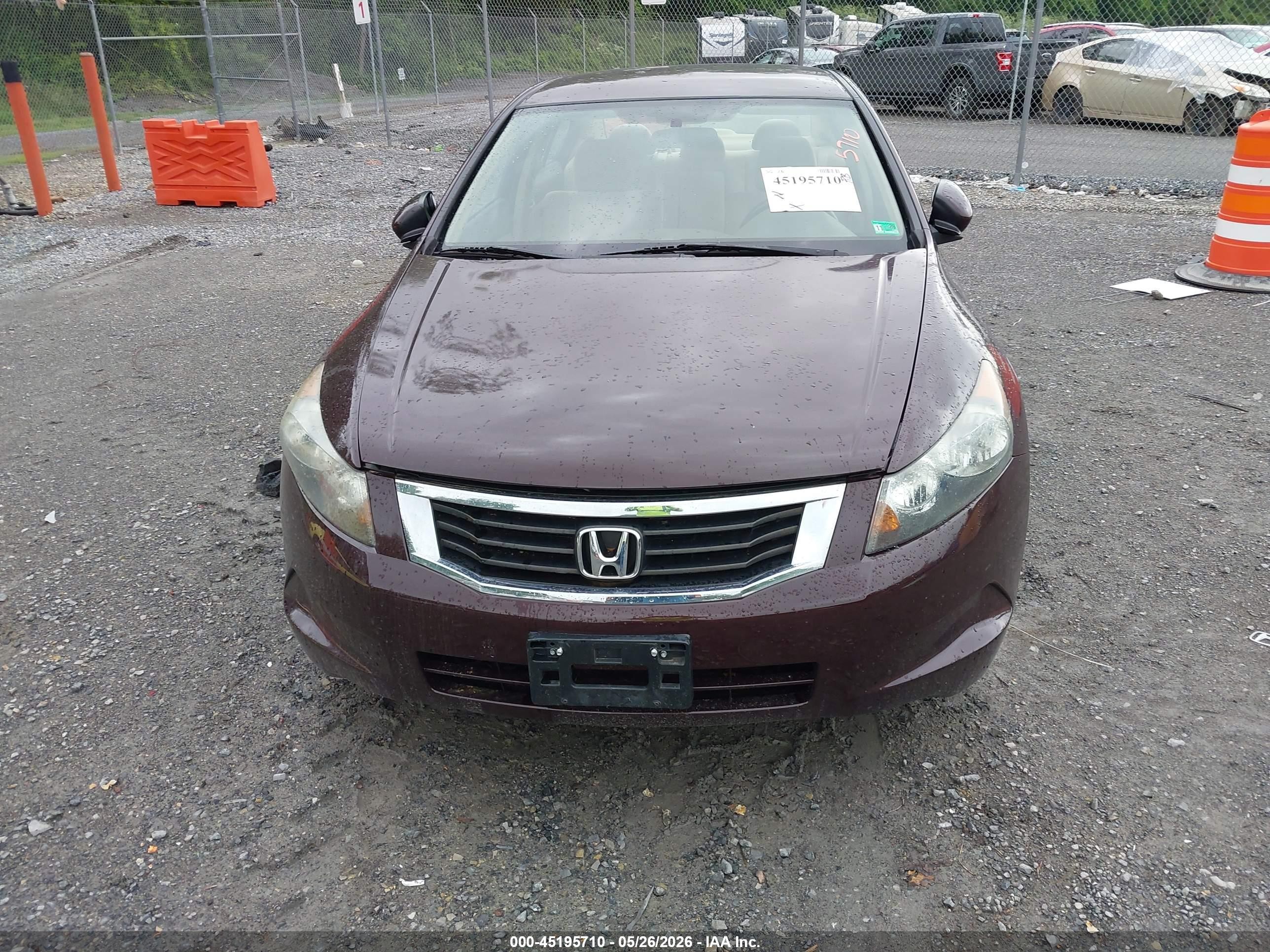 2010 Honda Accord 2.4 Lx Burgundy vin: 1HGCP2F39AA173891