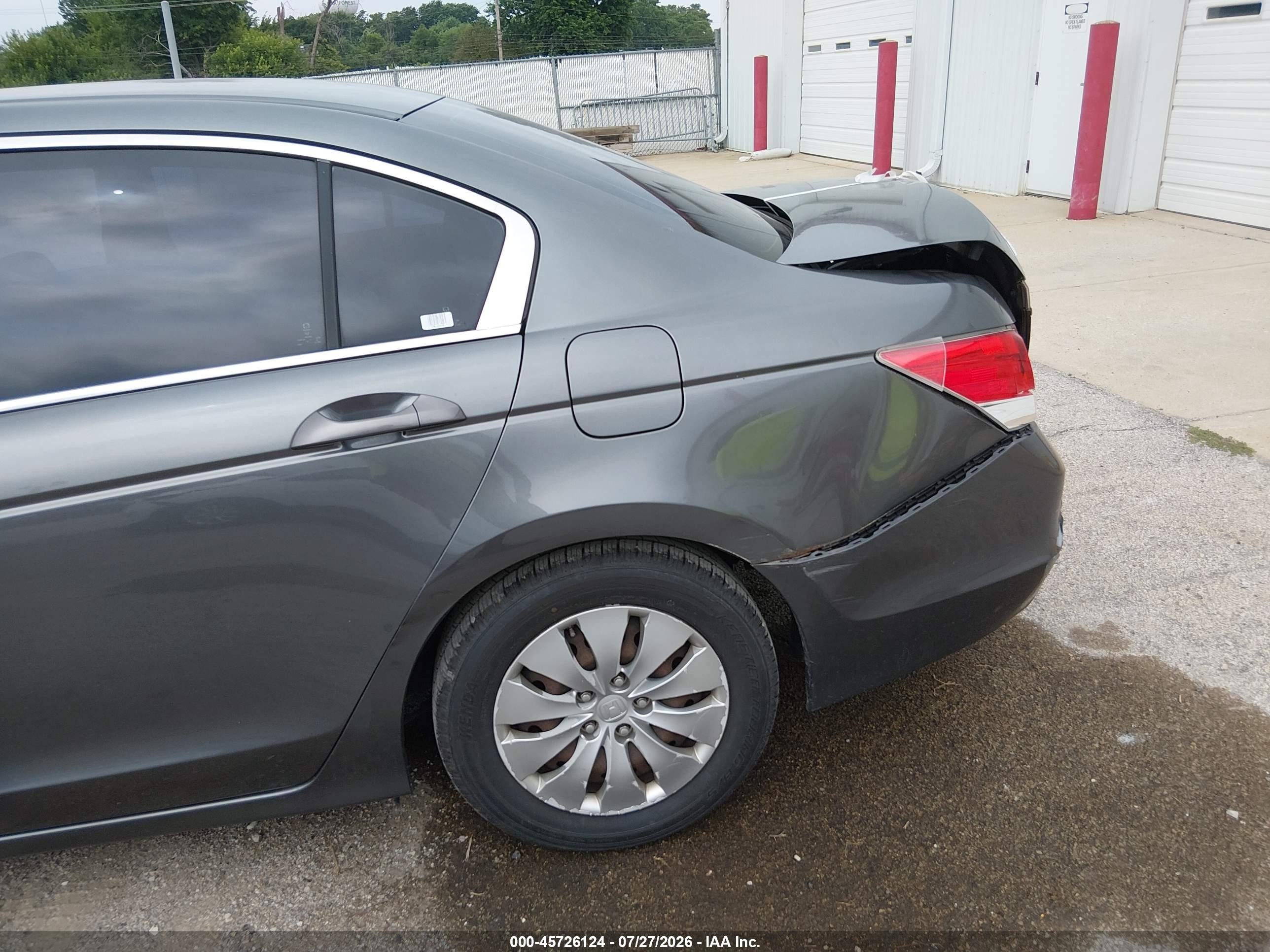 2011 Honda Accord 2.4 Lx Silver vin: 1HGCP2F39BA005072