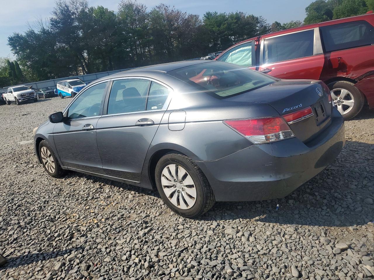 2011 Honda Accord Lx Silver vin: 1HGCP2F39BA018274