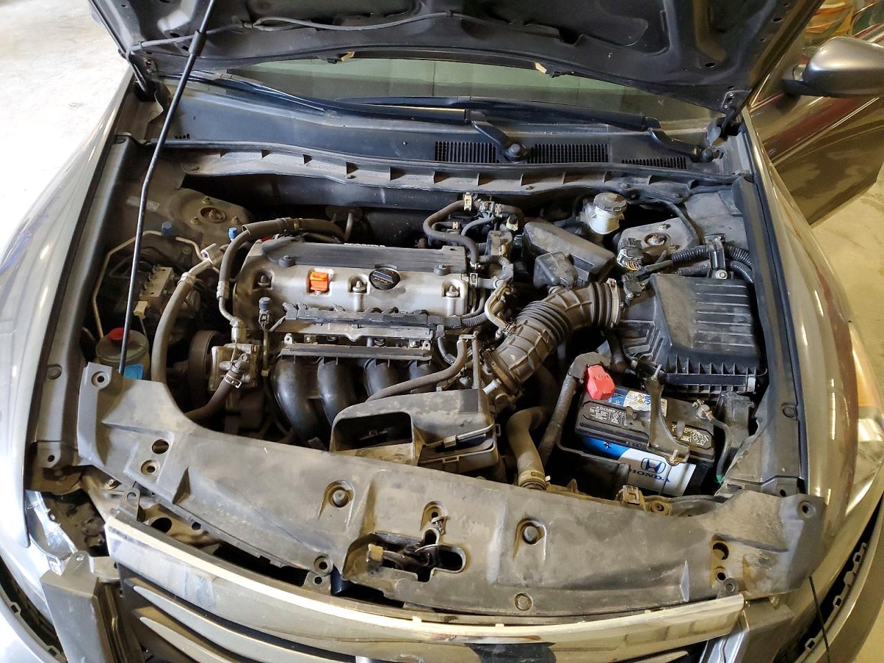 2011 Honda Accord Lx Серебряный vin: 1HGCP2F39BA030750