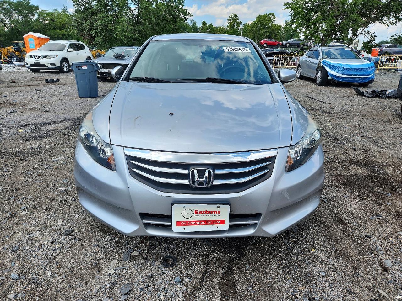 2011 Honda Accord Lx Silver vin: 1HGCP2F39BA054904