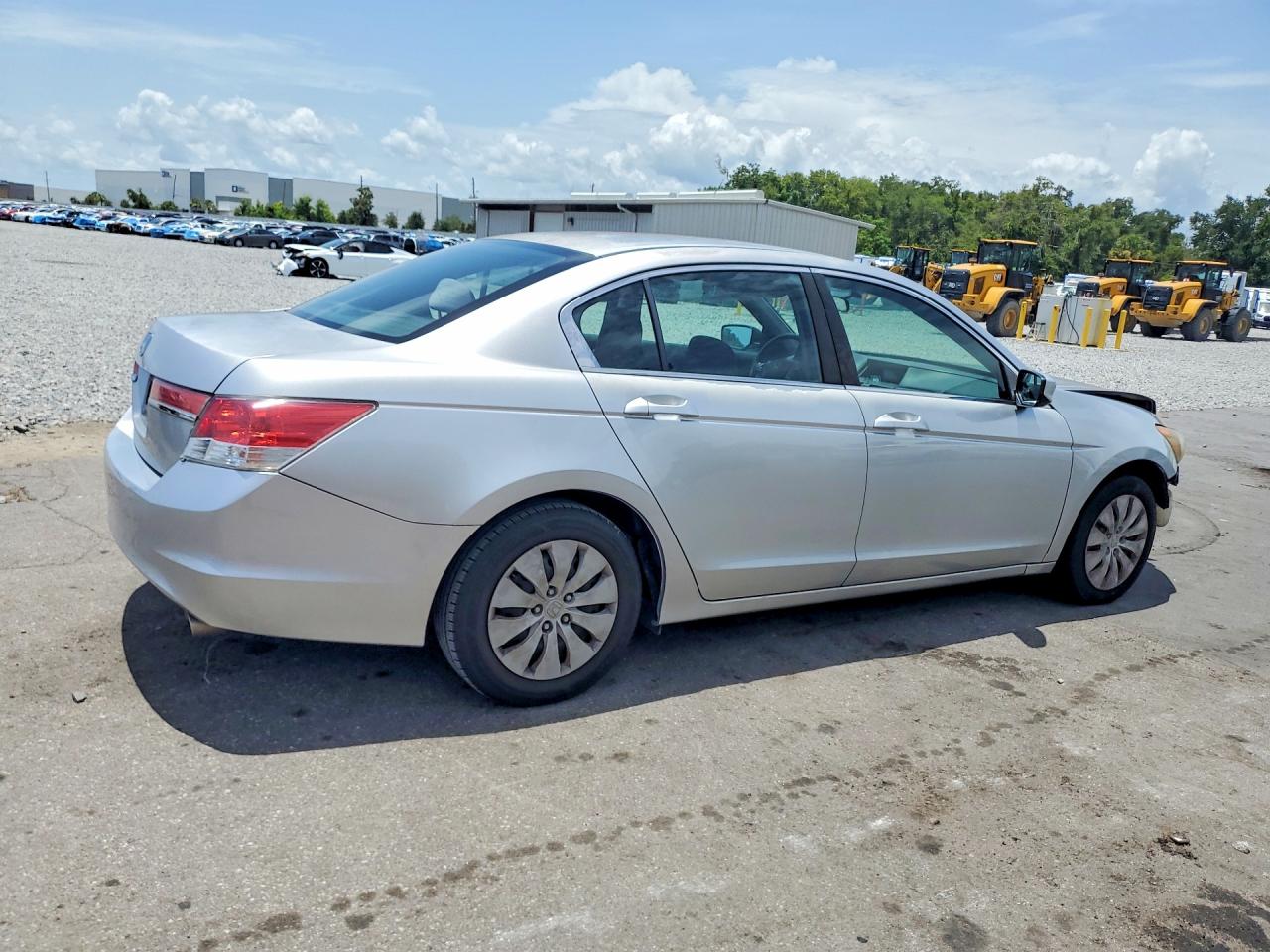 2011 Honda Accord Lx Silver vin: 1HGCP2F39BA087479