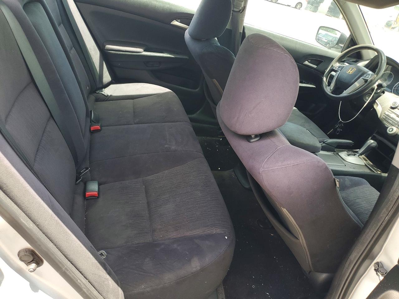 2011 Honda Accord Lx Silver vin: 1HGCP2F39BA087479