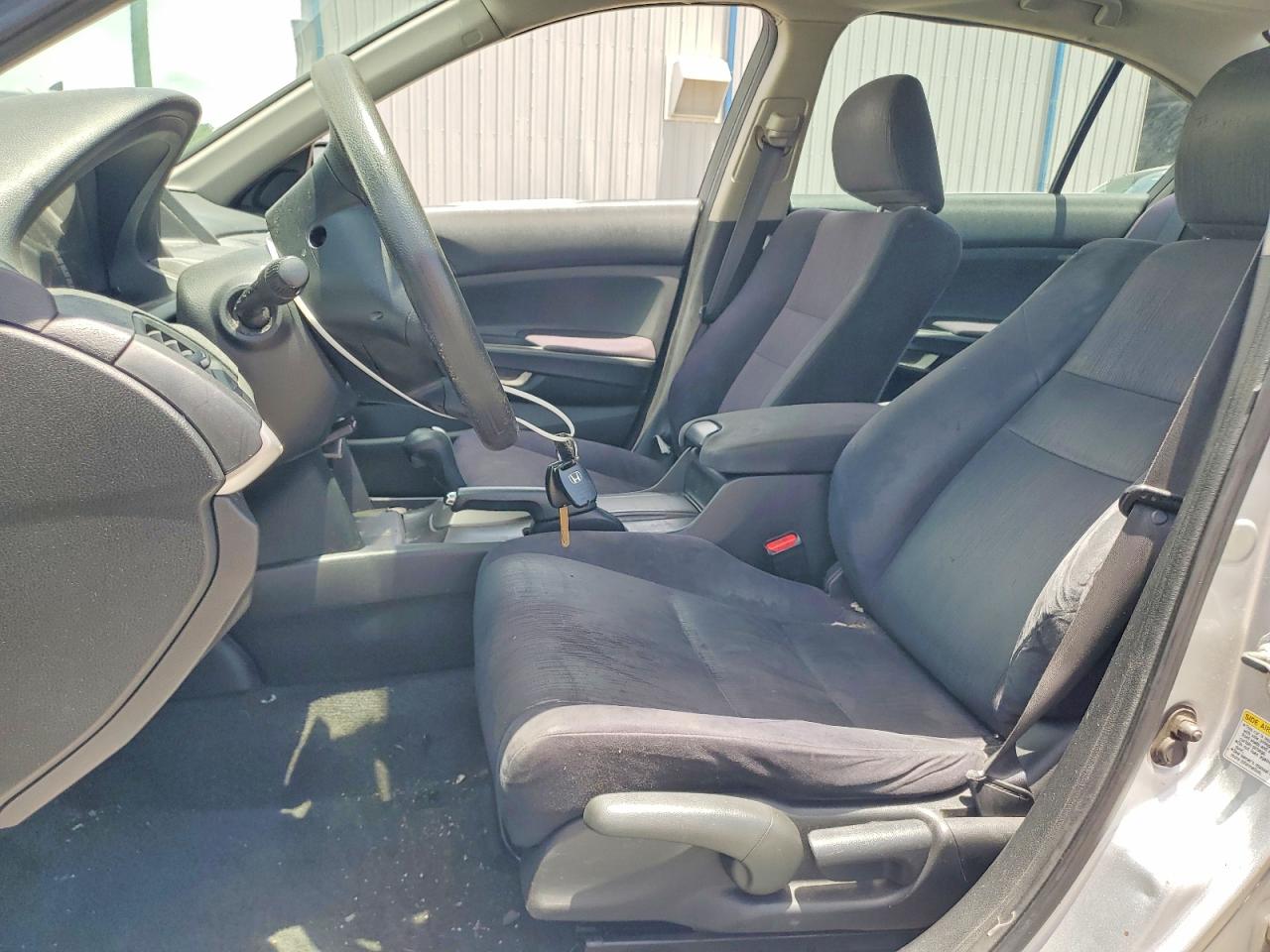 2011 Honda Accord Lx Silver vin: 1HGCP2F39BA087479