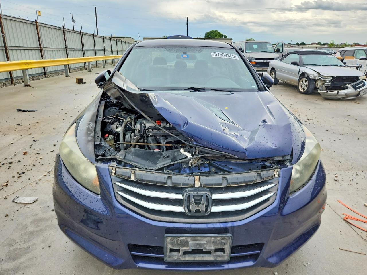 2011 Honda Accord Lx Blue vin: 1HGCP2F39BA102143
