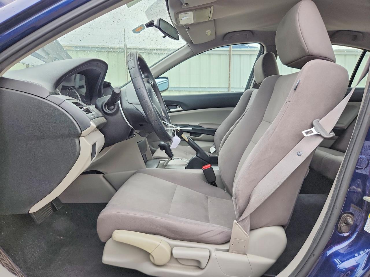 2011 Honda Accord Lx Blue vin: 1HGCP2F39BA102143