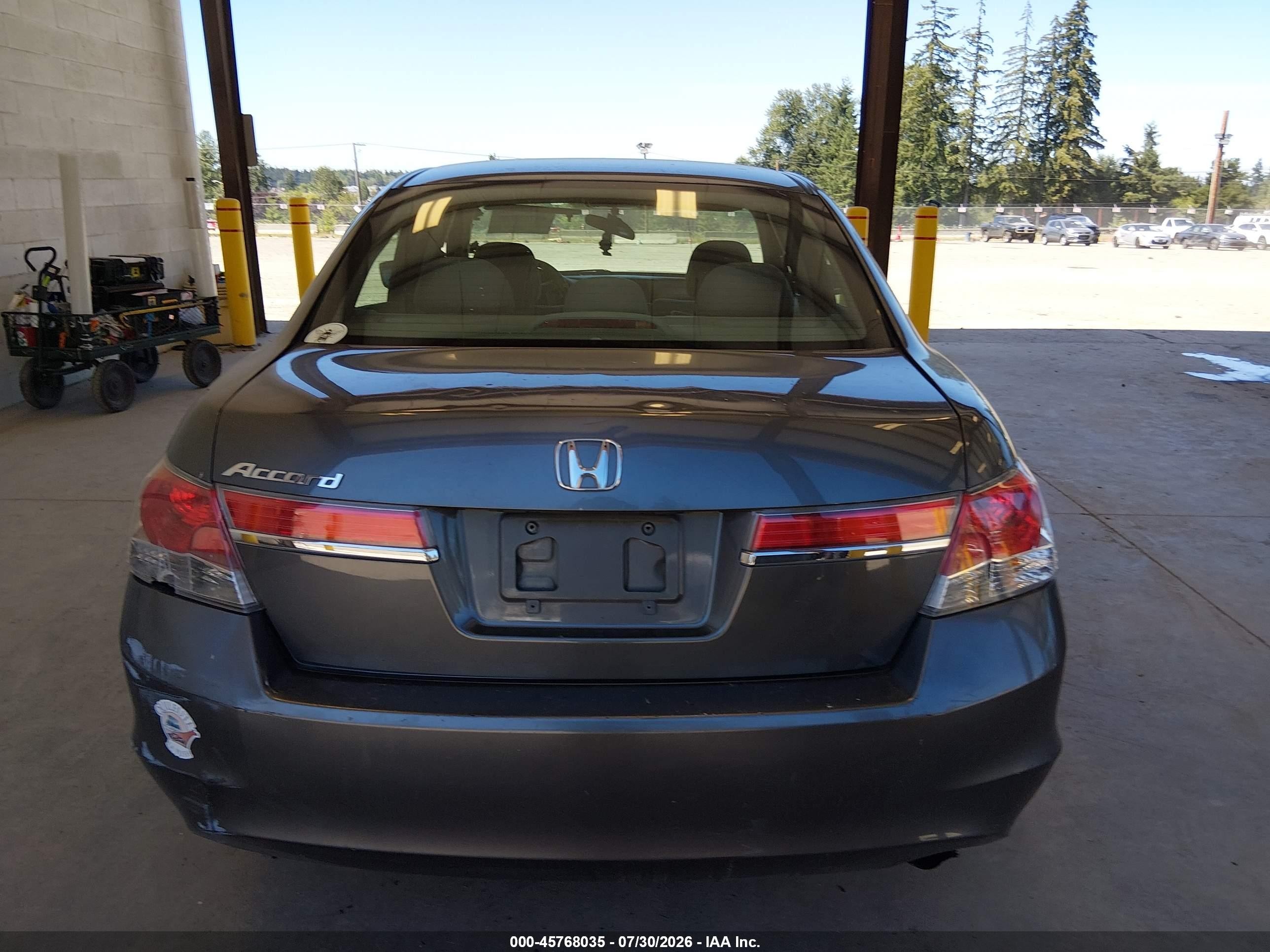 2011 Honda Accord 2.4 Lx Silver vin: 1HGCP2F39BA134932