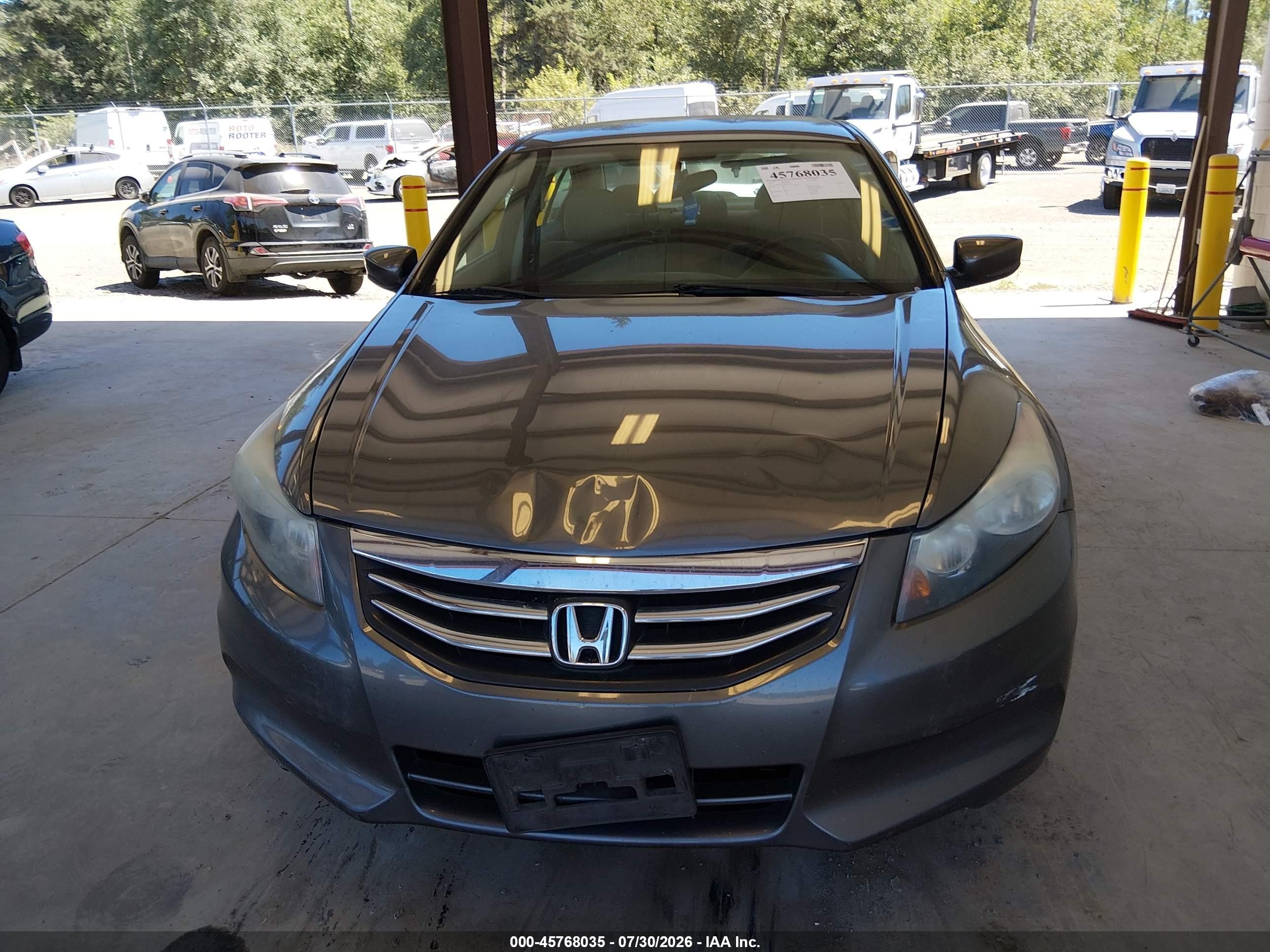 2011 Honda Accord 2.4 Lx Silver vin: 1HGCP2F39BA134932