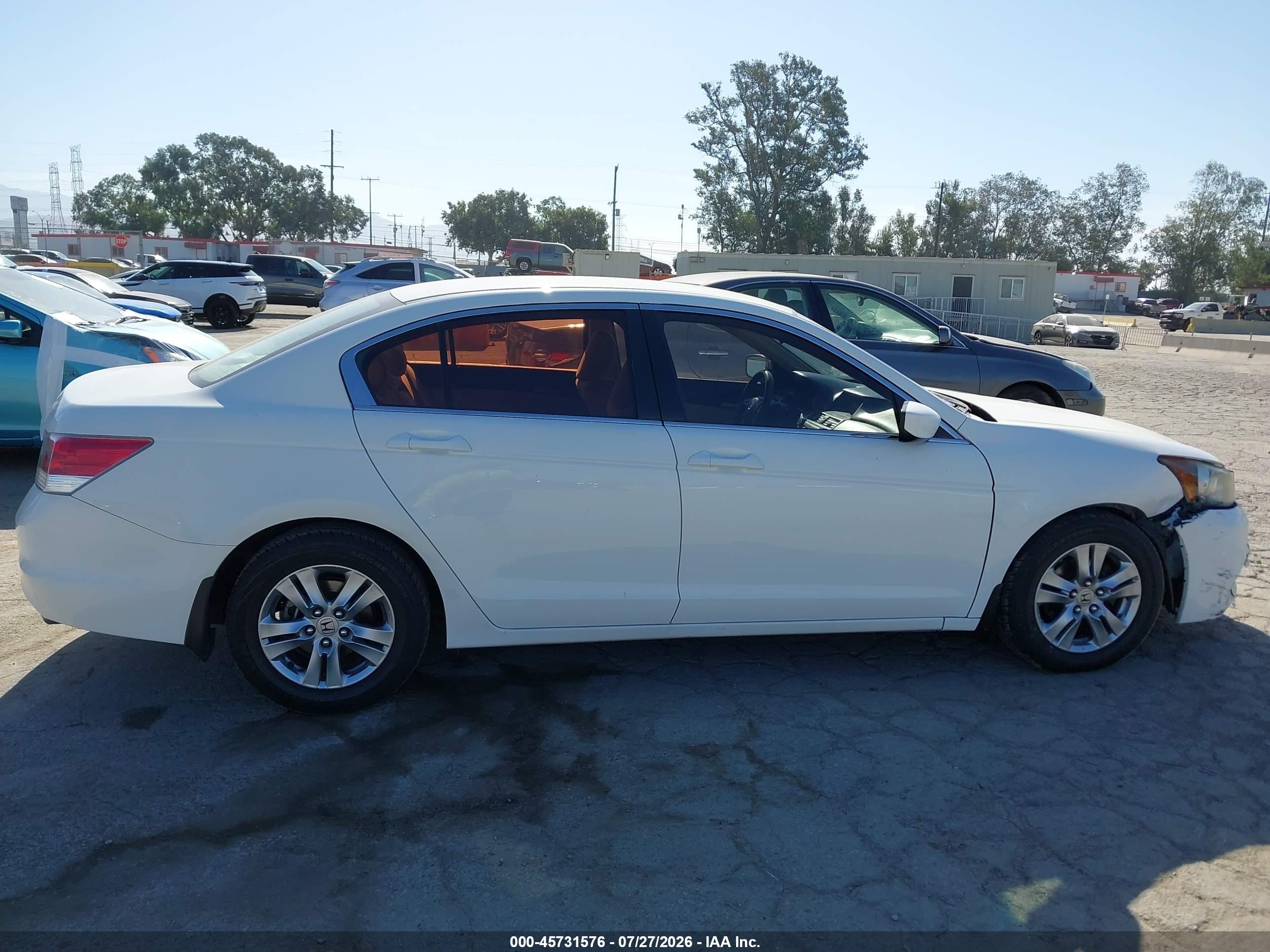 2012 Honda Accord Sdn Lx Белый vin: 1HGCP2F39CA015165