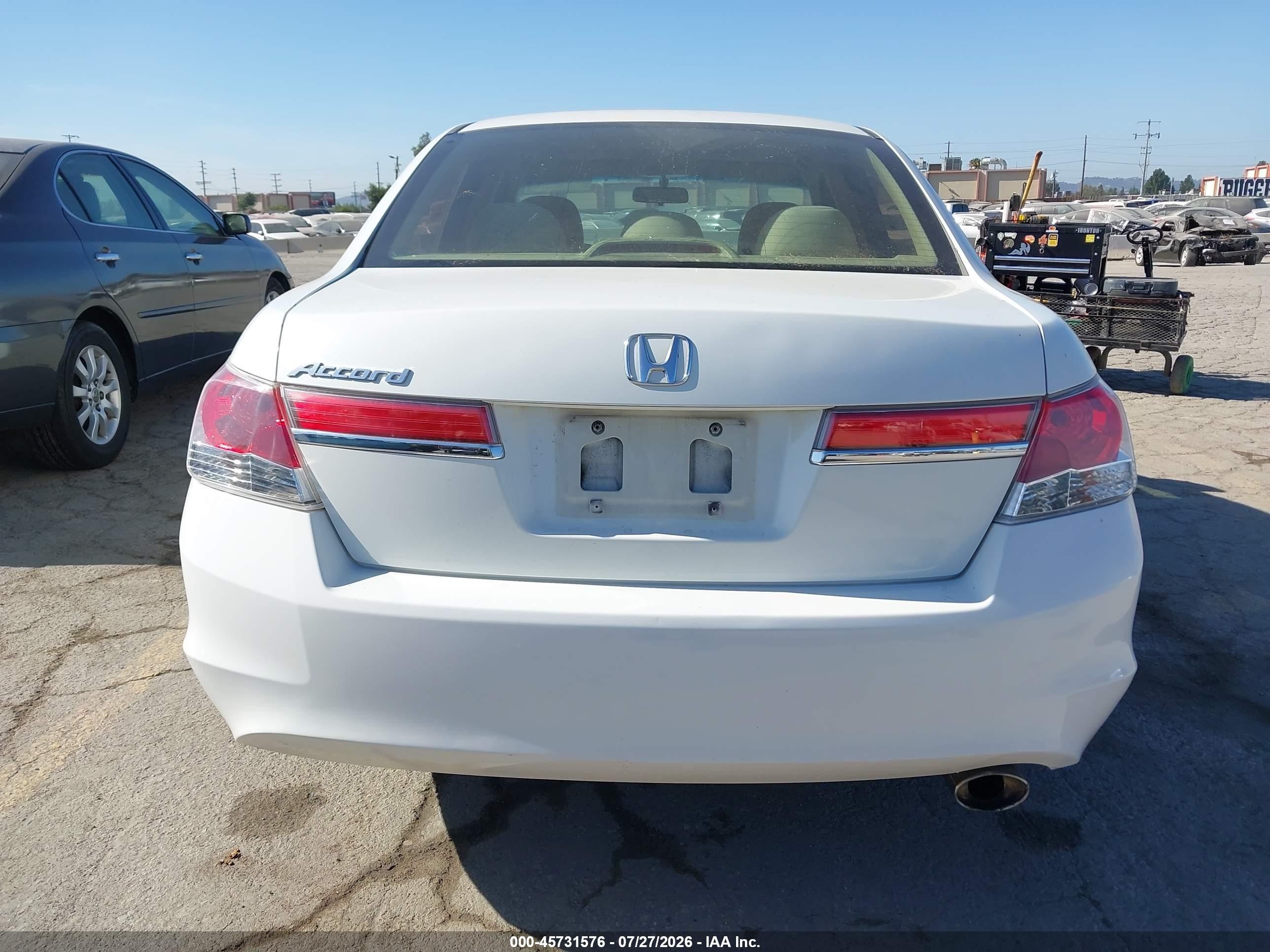 2012 Honda Accord Sdn Lx Белый vin: 1HGCP2F39CA015165
