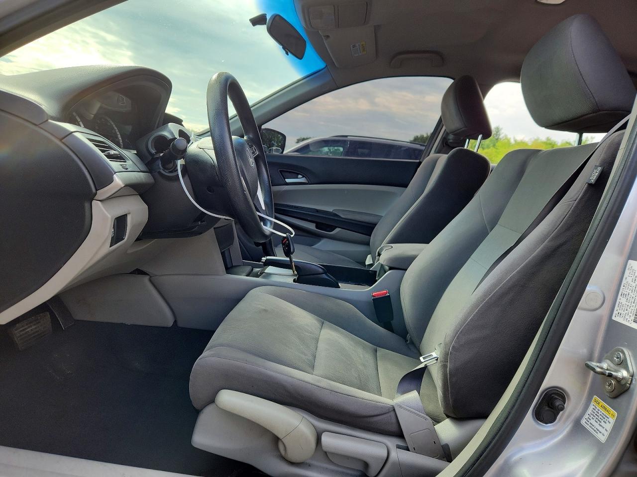 2012 Honda Accord Lx Silver vin: 1HGCP2F39CA023976