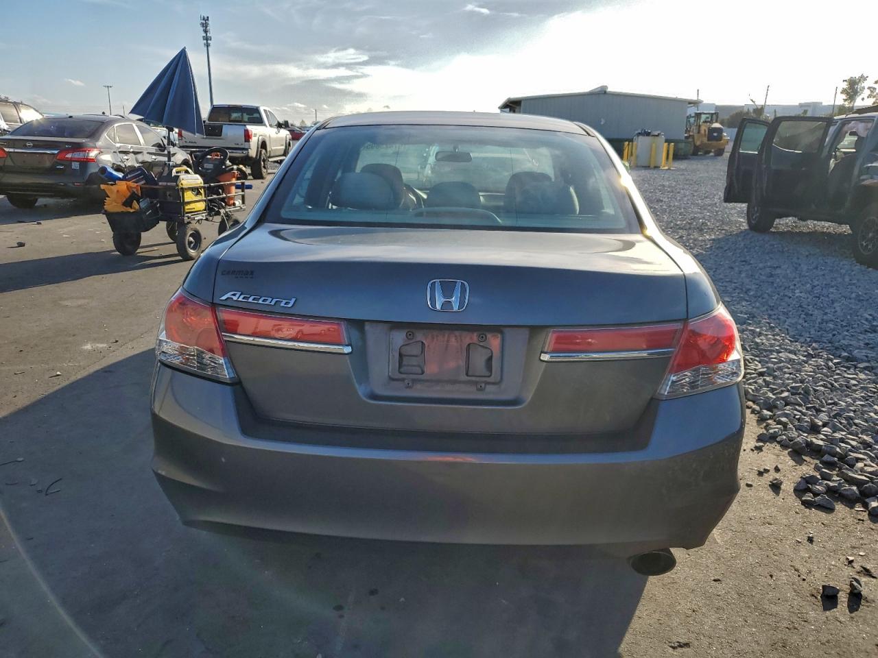 2012 Honda Accord Серый vin: 1HGCP2F39CA036372