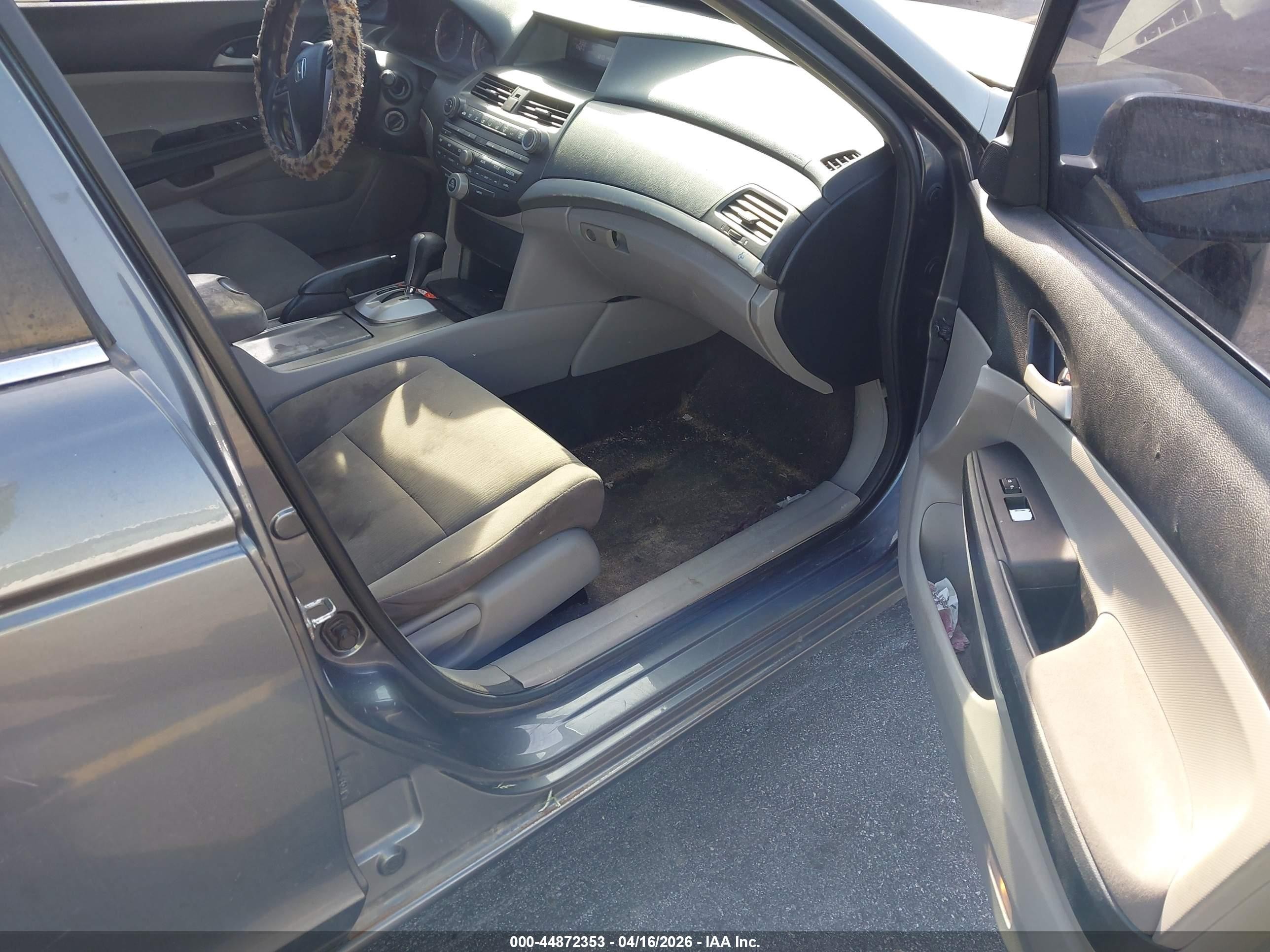 2012 Honda Accord 2.4 Lx Gray vin: 1HGCP2F39CA077729