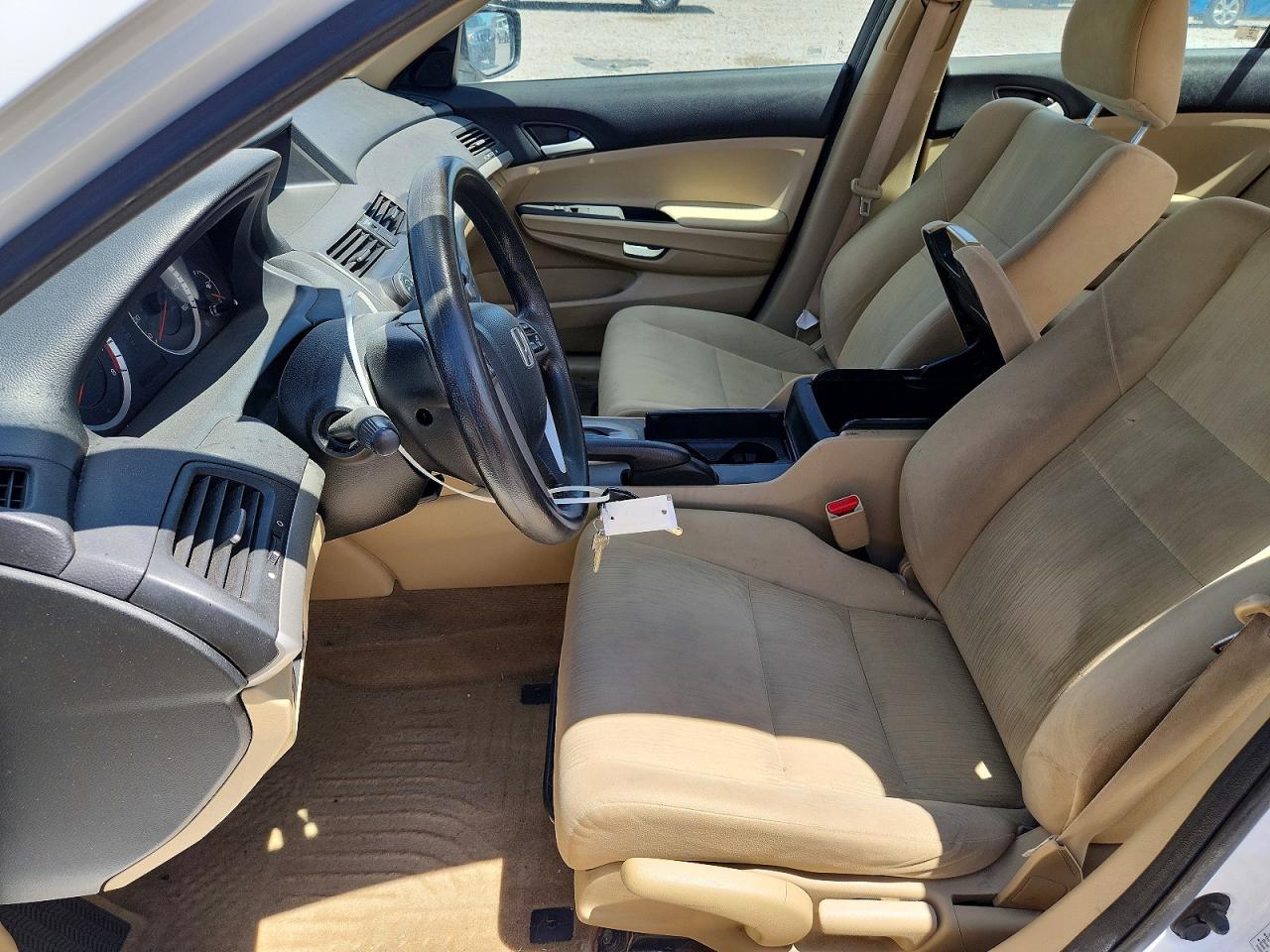 2012 Honda Accord Lx White vin: 1HGCP2F39CA078587