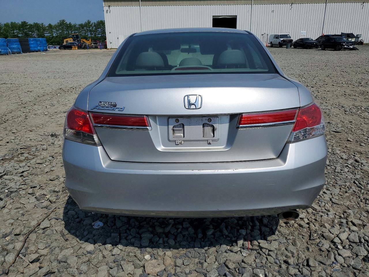 2012 Honda Accord Lx Silver vin: 1HGCP2F39CA092943