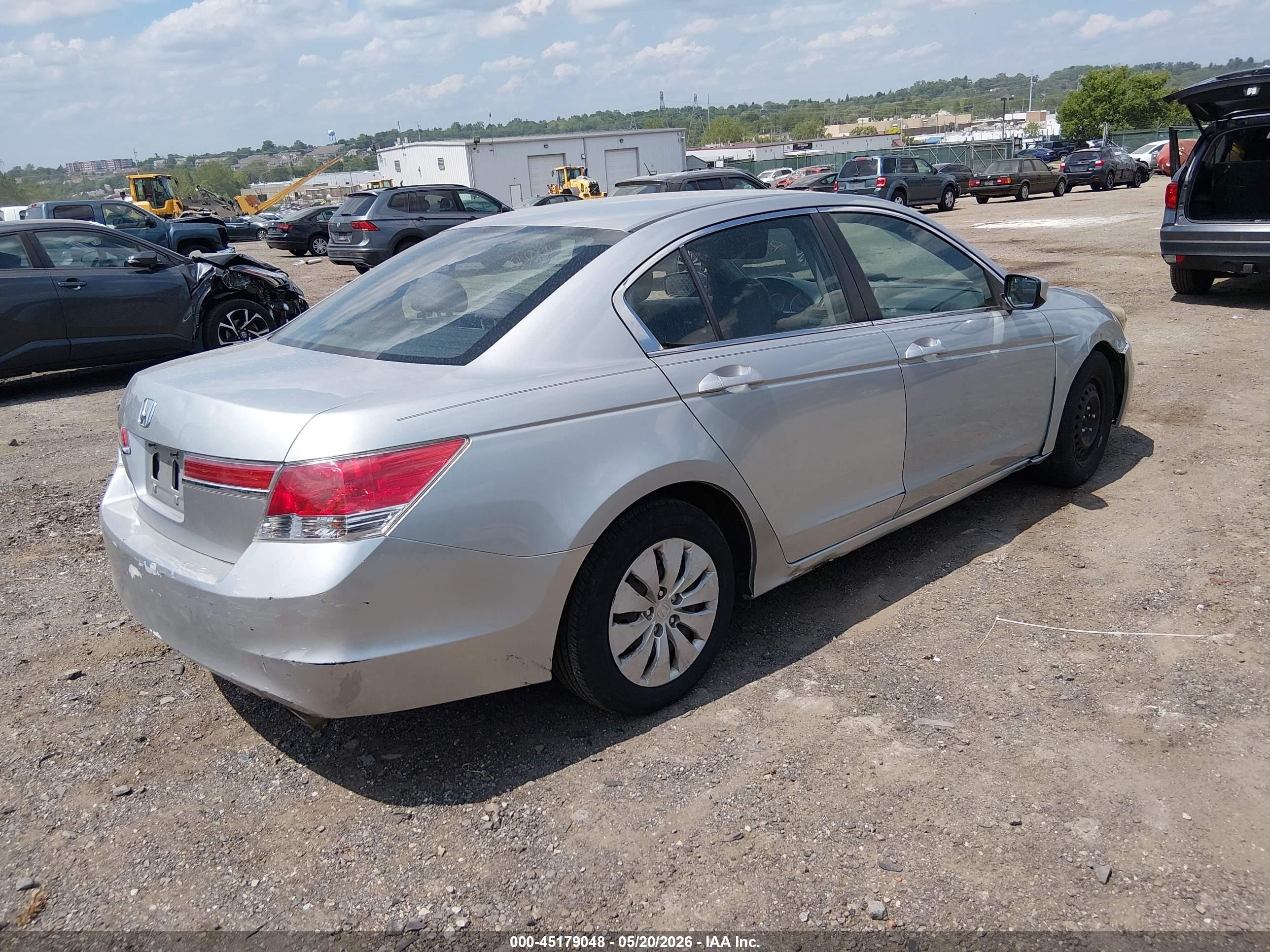 2012 Honda Accord 2.4 Lx Silver vin: 1HGCP2F39CA132616