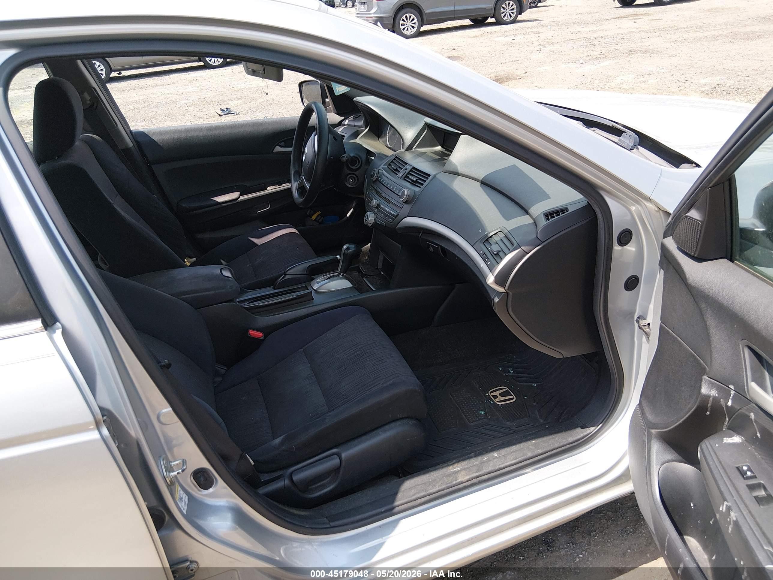 2012 Honda Accord 2.4 Lx Silver vin: 1HGCP2F39CA132616