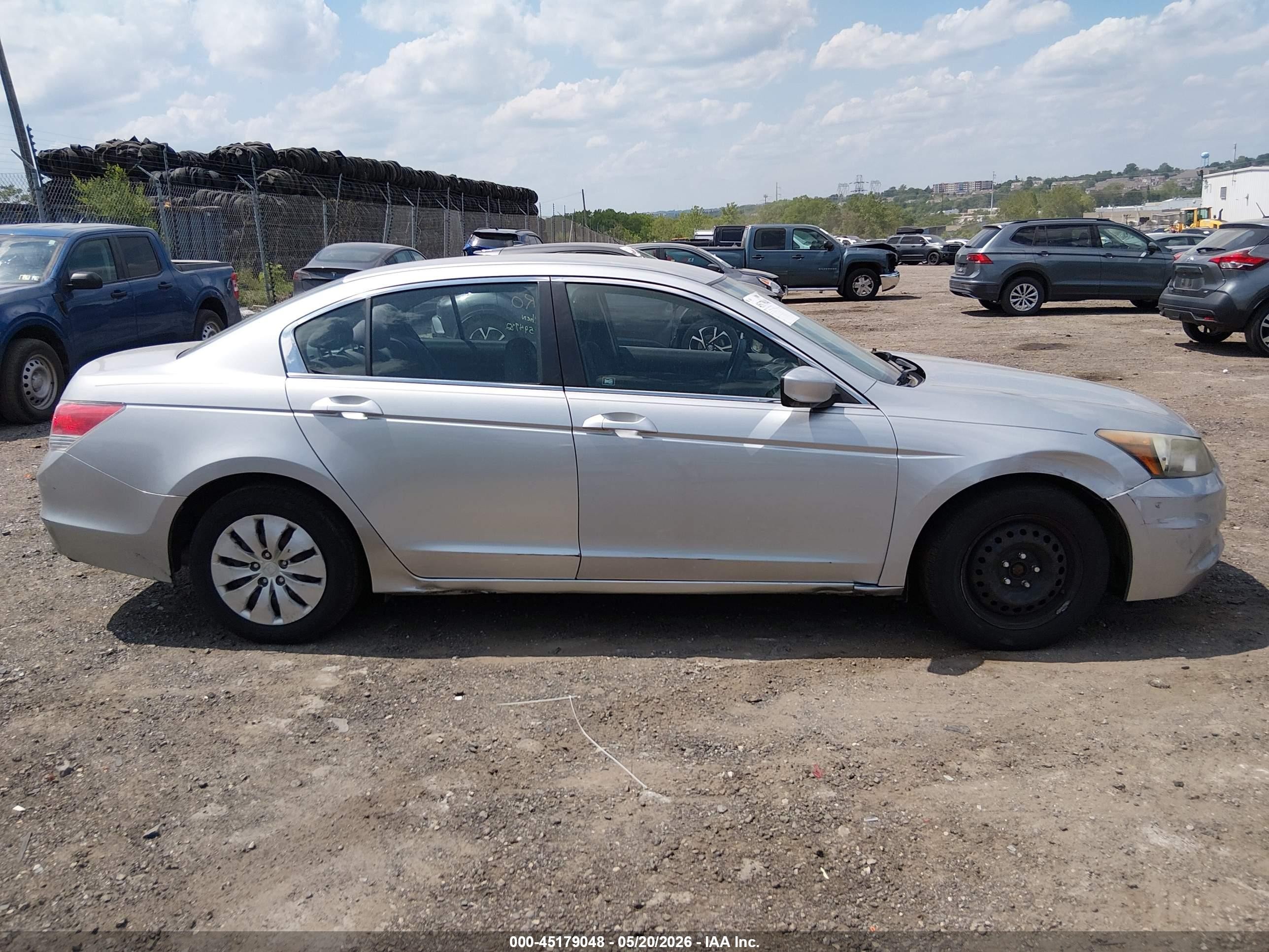2012 Honda Accord 2.4 Lx Silver vin: 1HGCP2F39CA132616