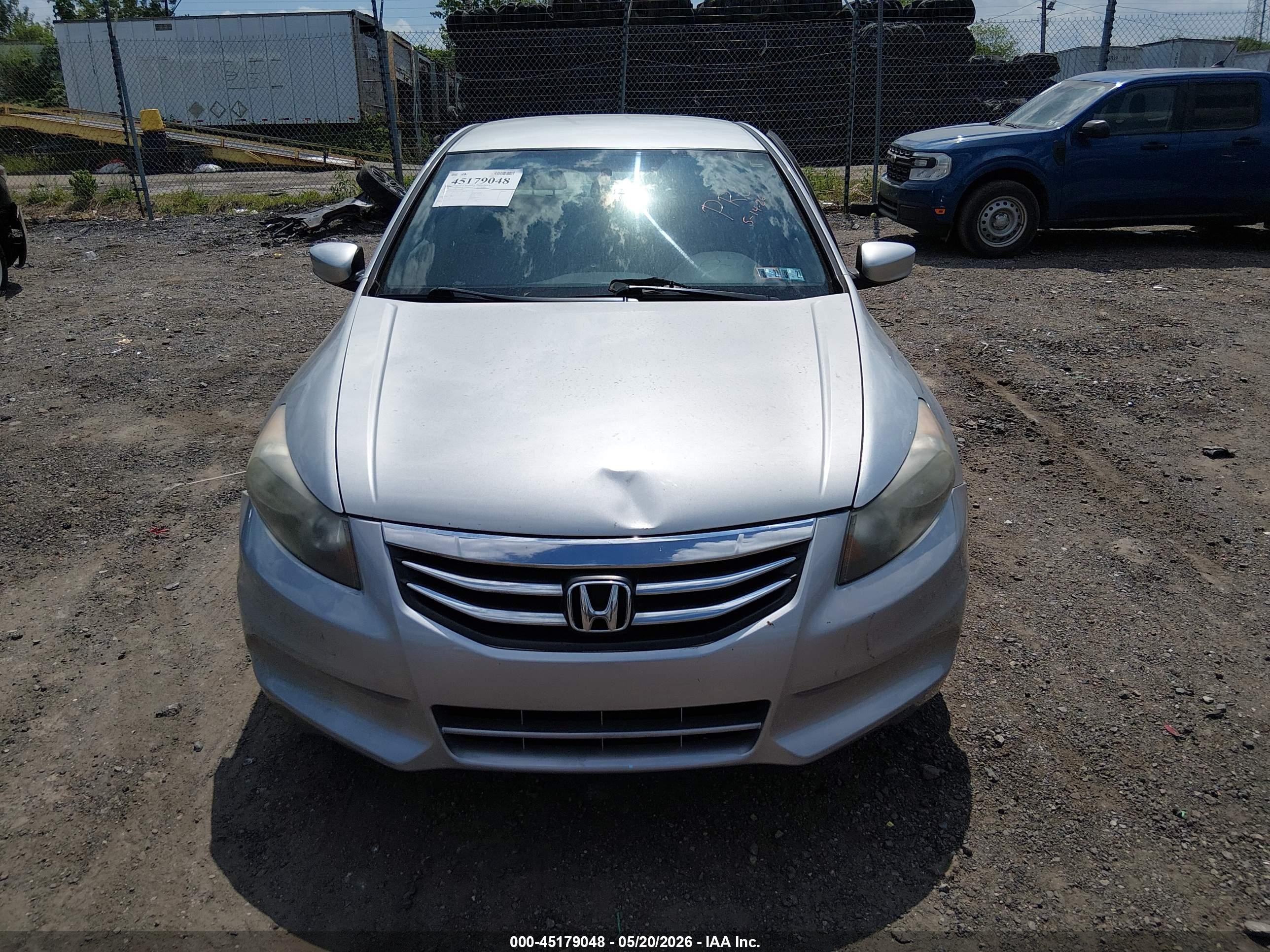 2012 Honda Accord 2.4 Lx Silver vin: 1HGCP2F39CA132616