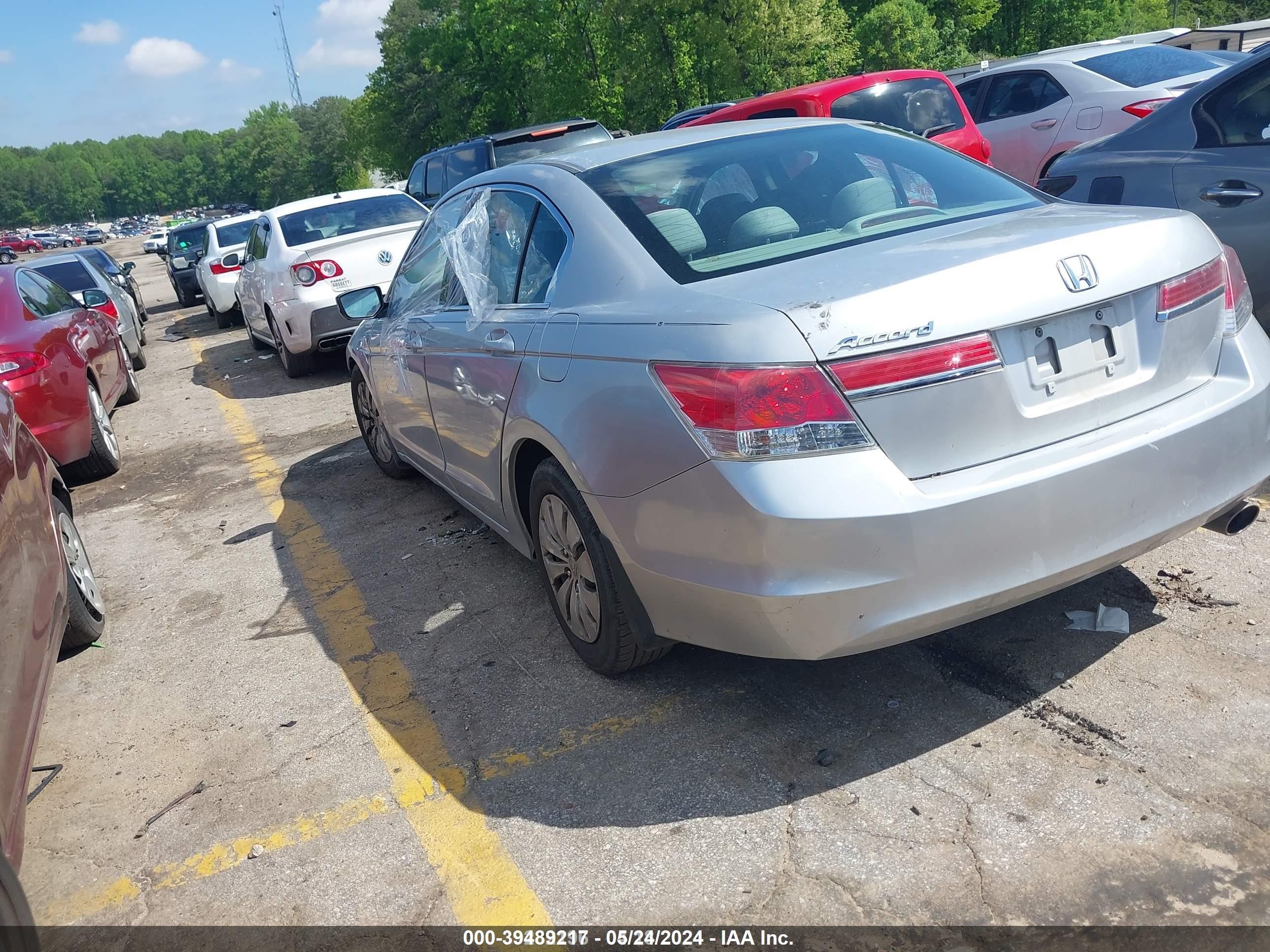 2012 Honda Accord 2.4 Lx Серебряный vin: 1HGCP2F39CA168113